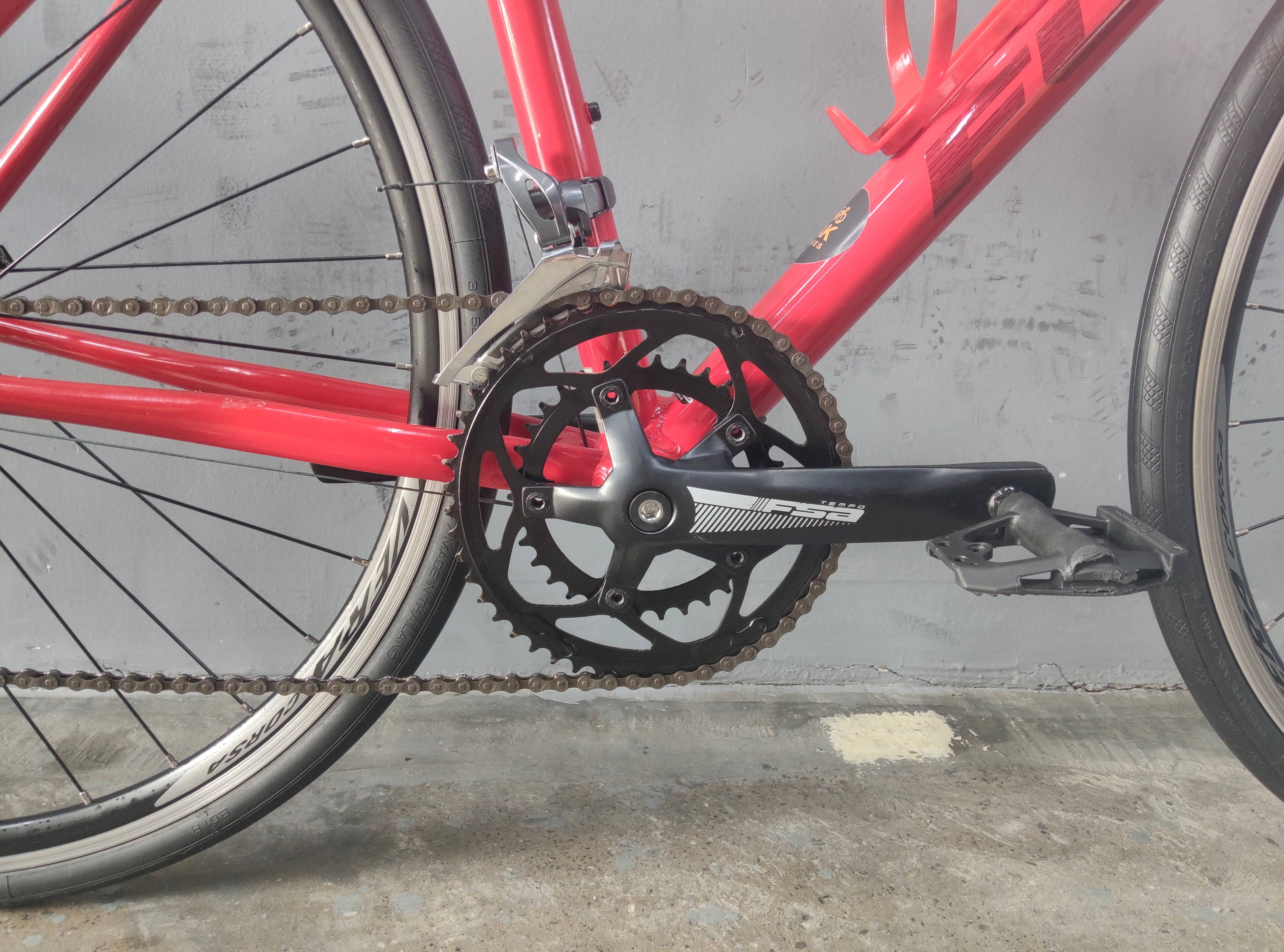 Fuji Sportif 2.3 Road Bike