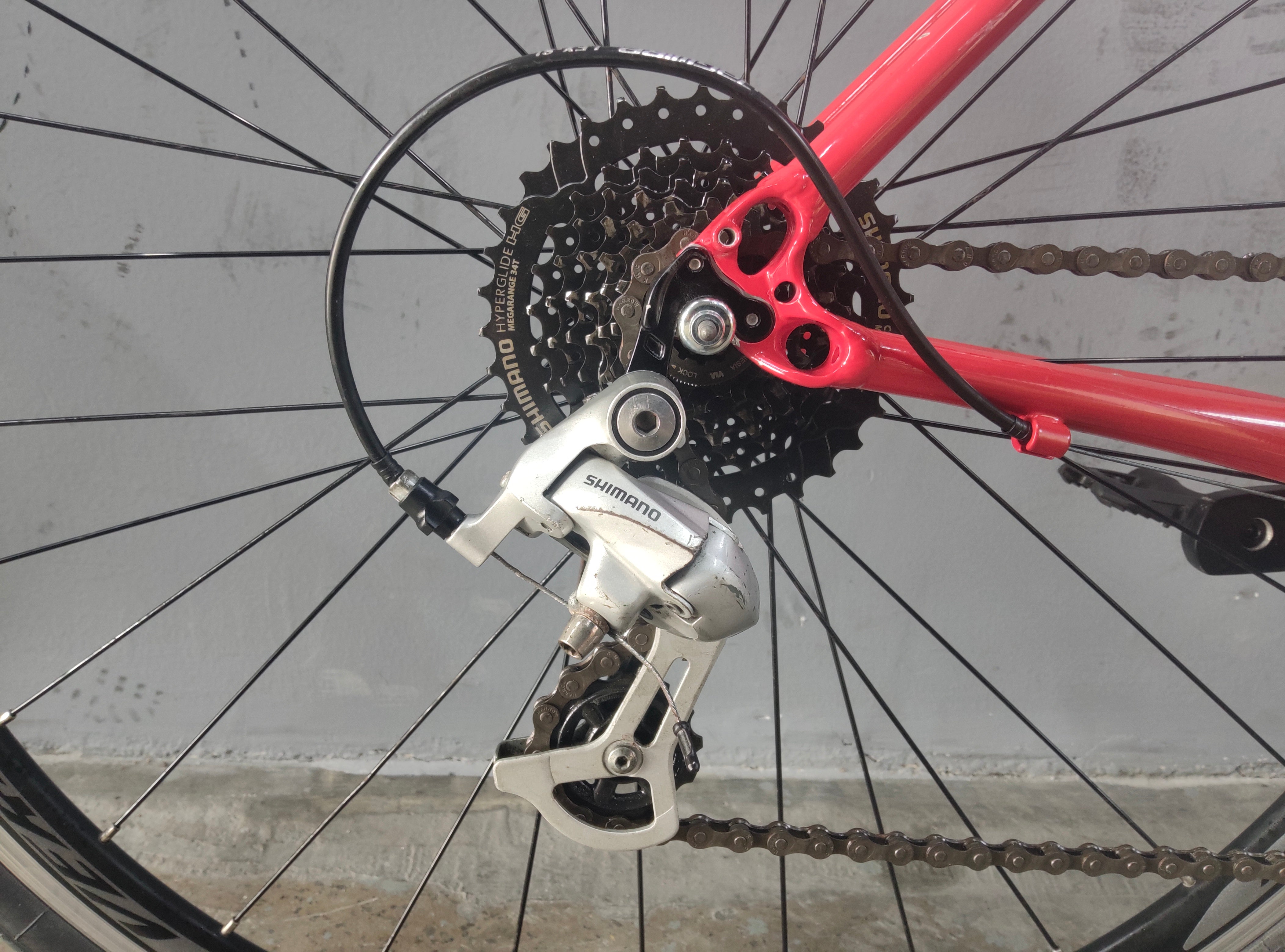 Fuji Sportif 2.3 Road Bike