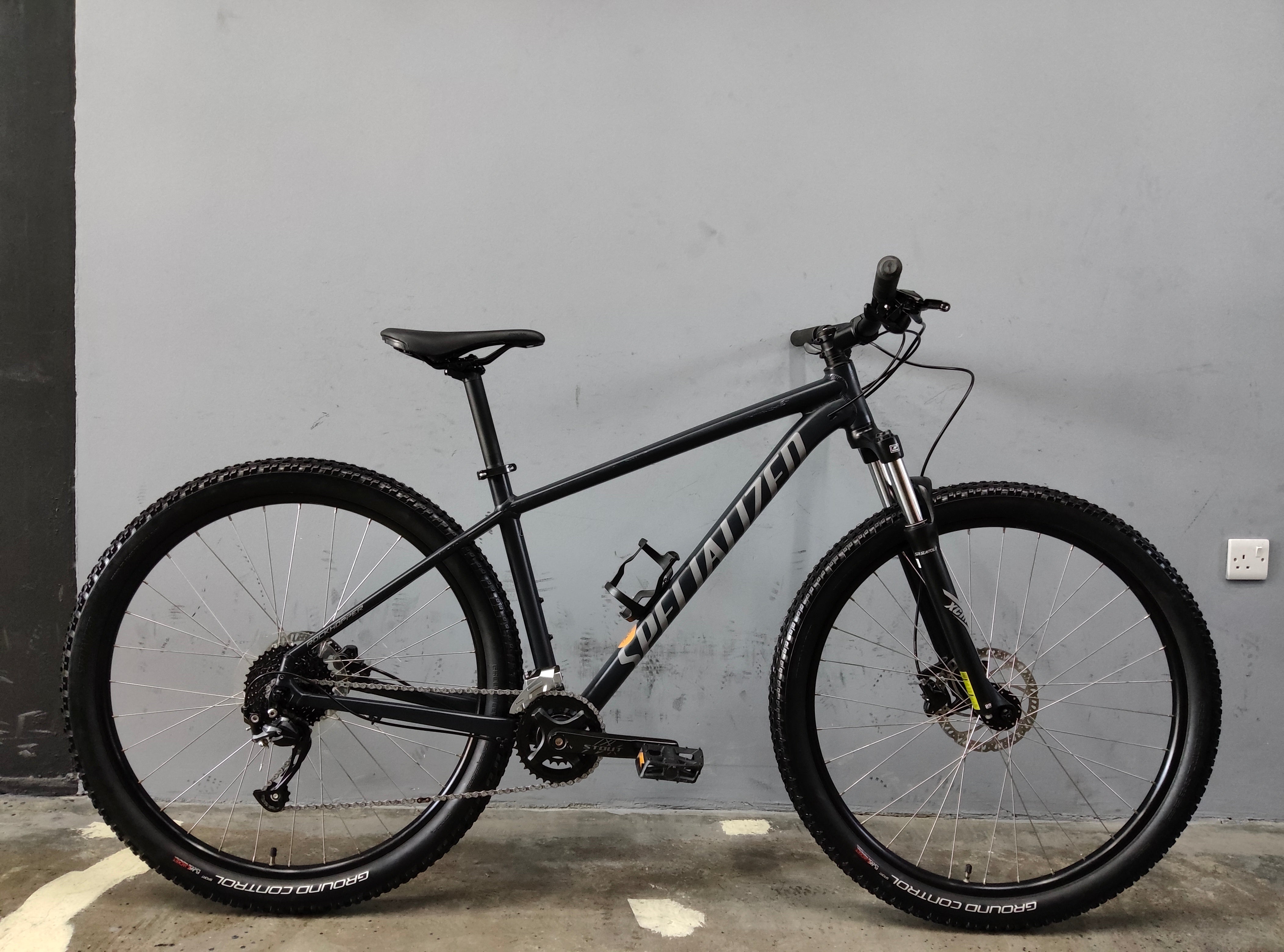 Specialized Rockhopper Sport Mountain Bike