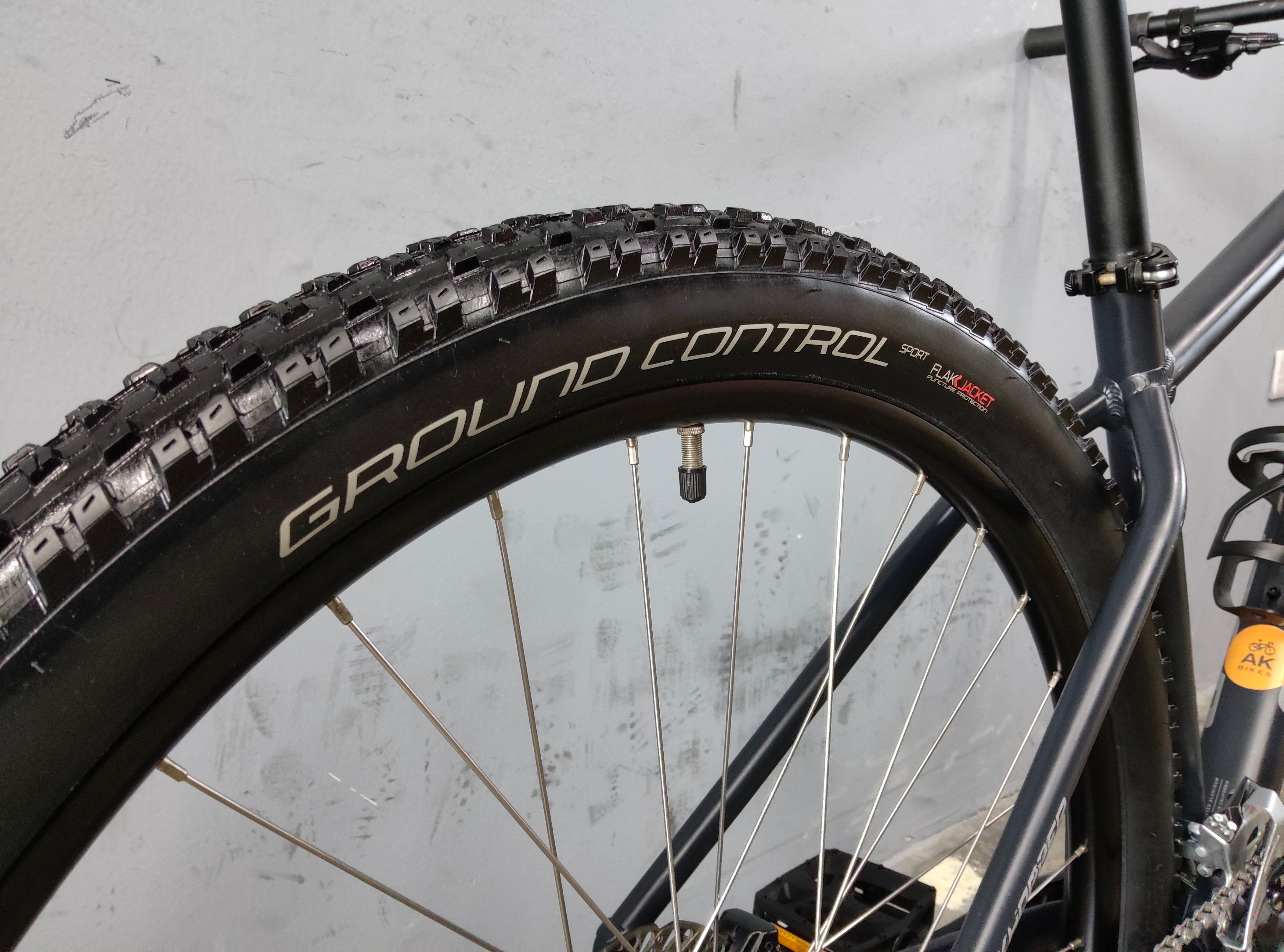 Specialized Rockhopper Sport Mountain Bike