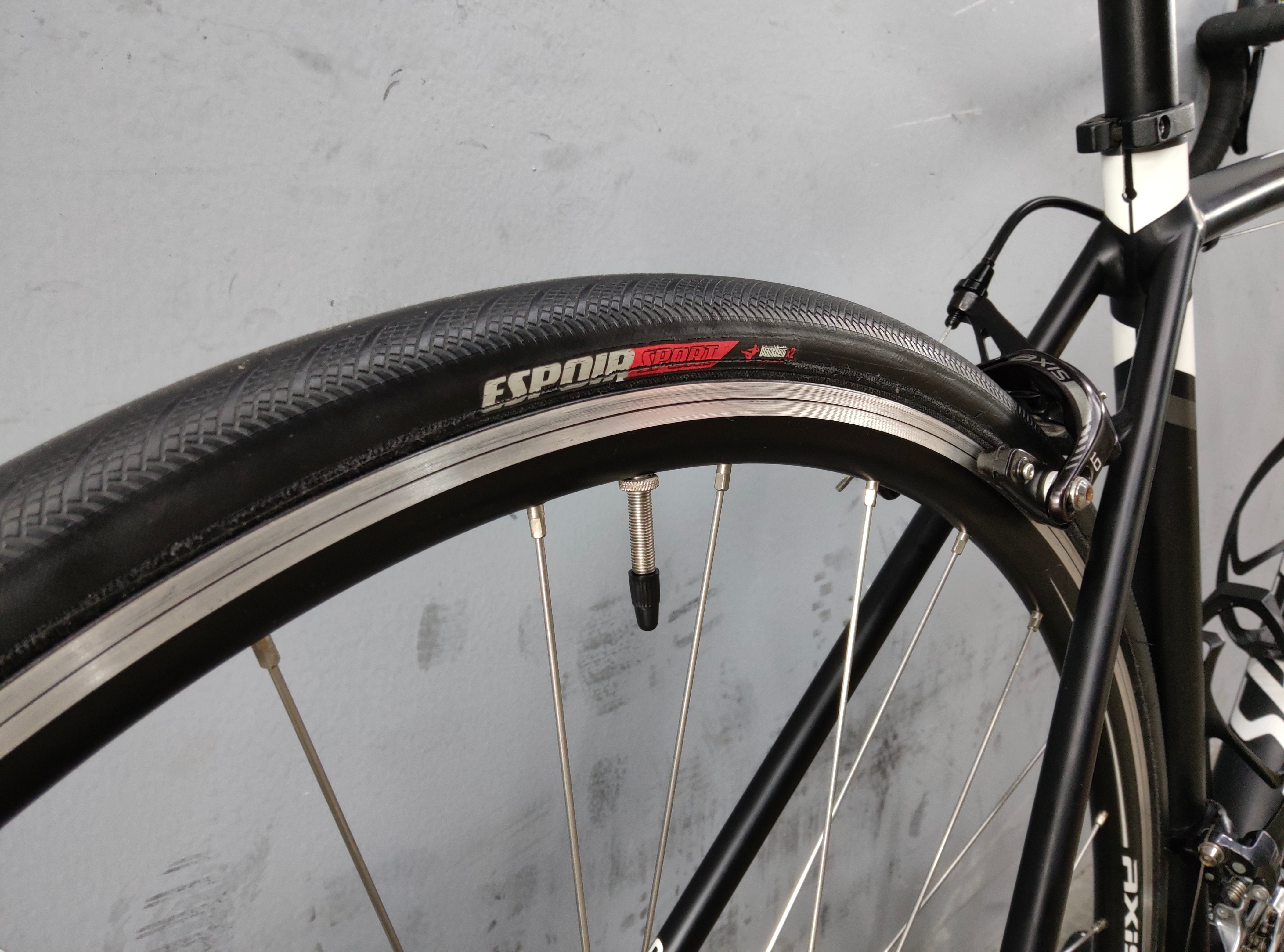 Specialized Allez E5 Sport Road Bike