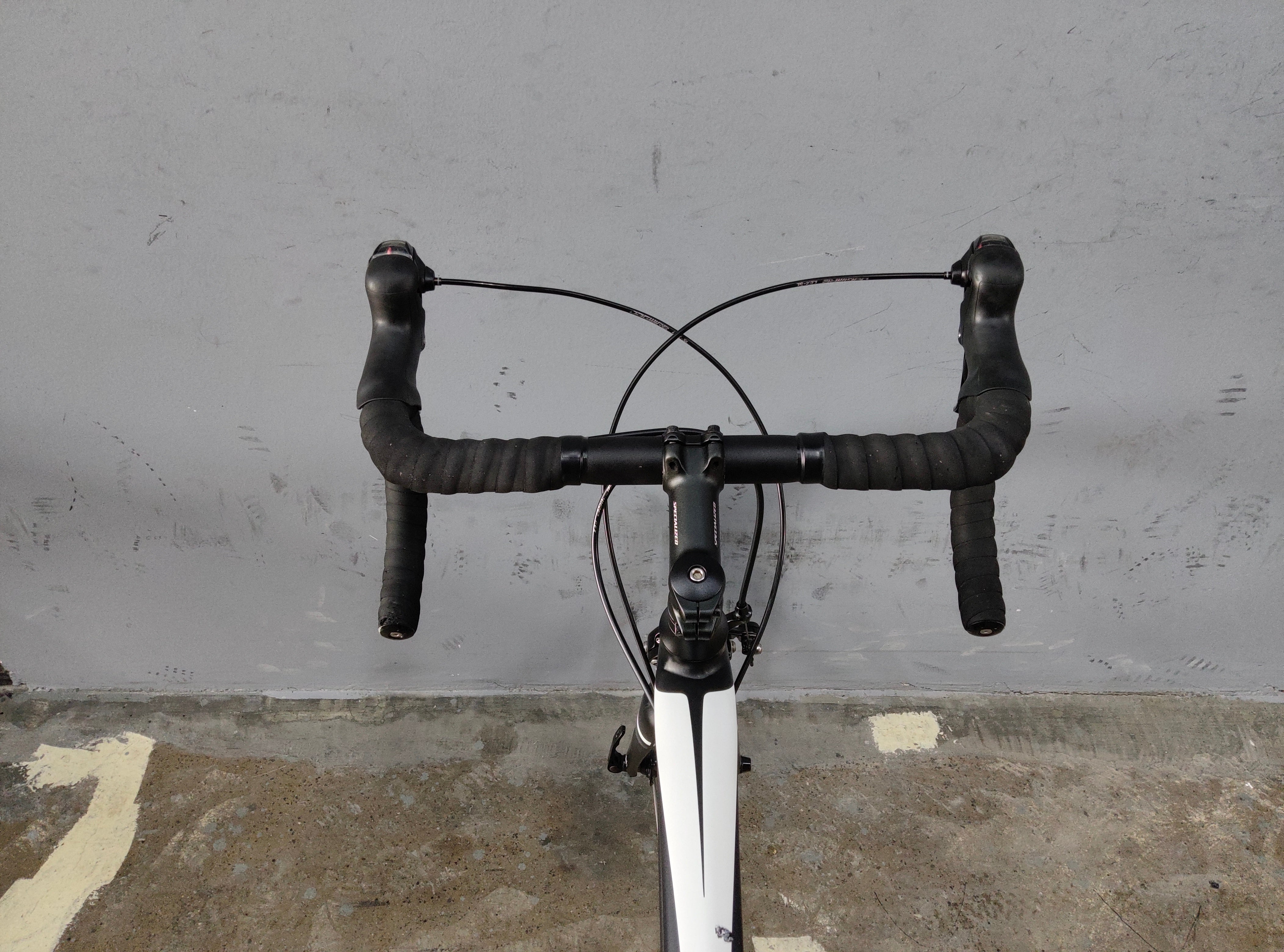 Specialized Allez E5 Sport Road Bike