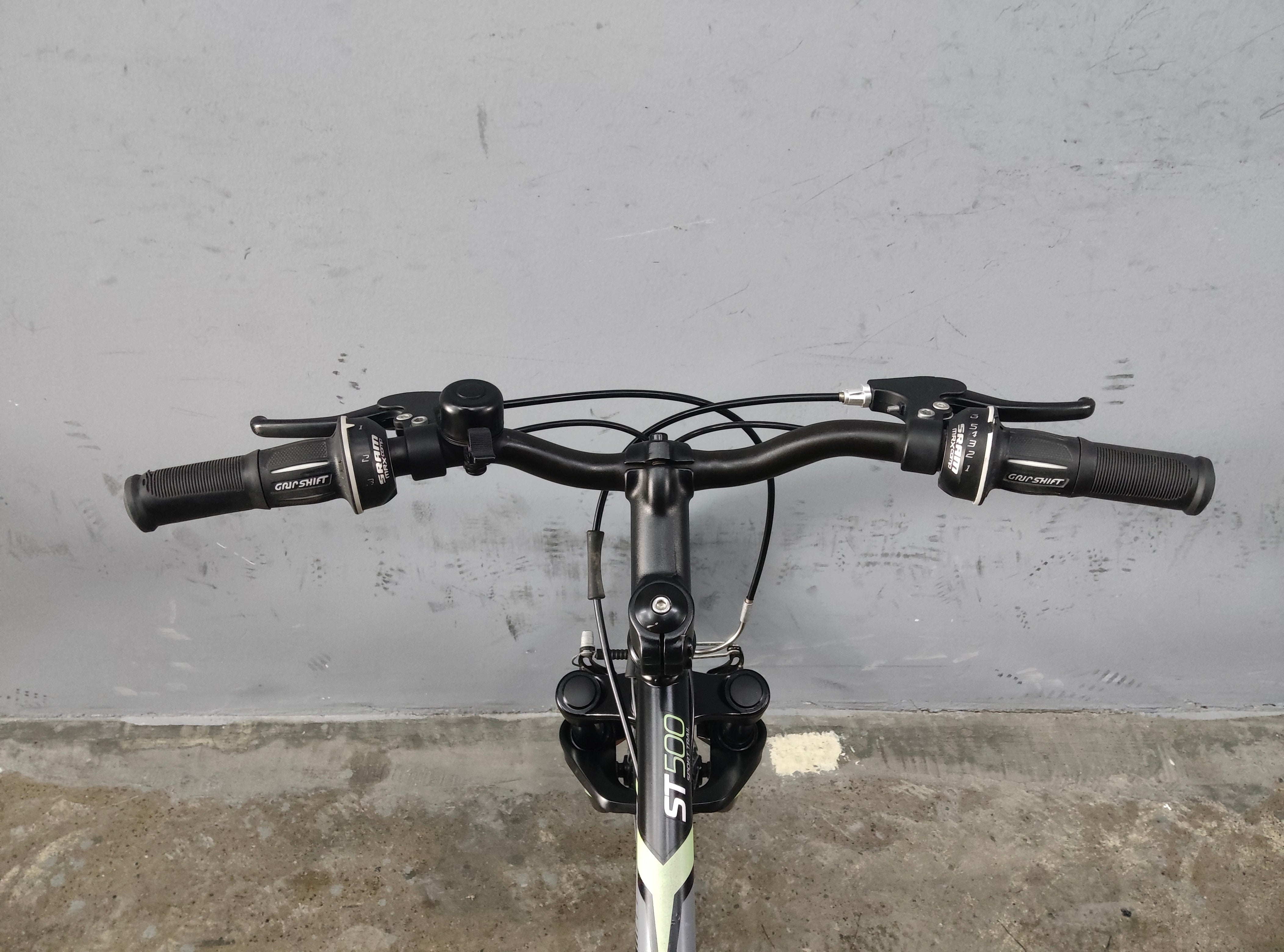 B'twin Rockrider ST500 Kids Bike