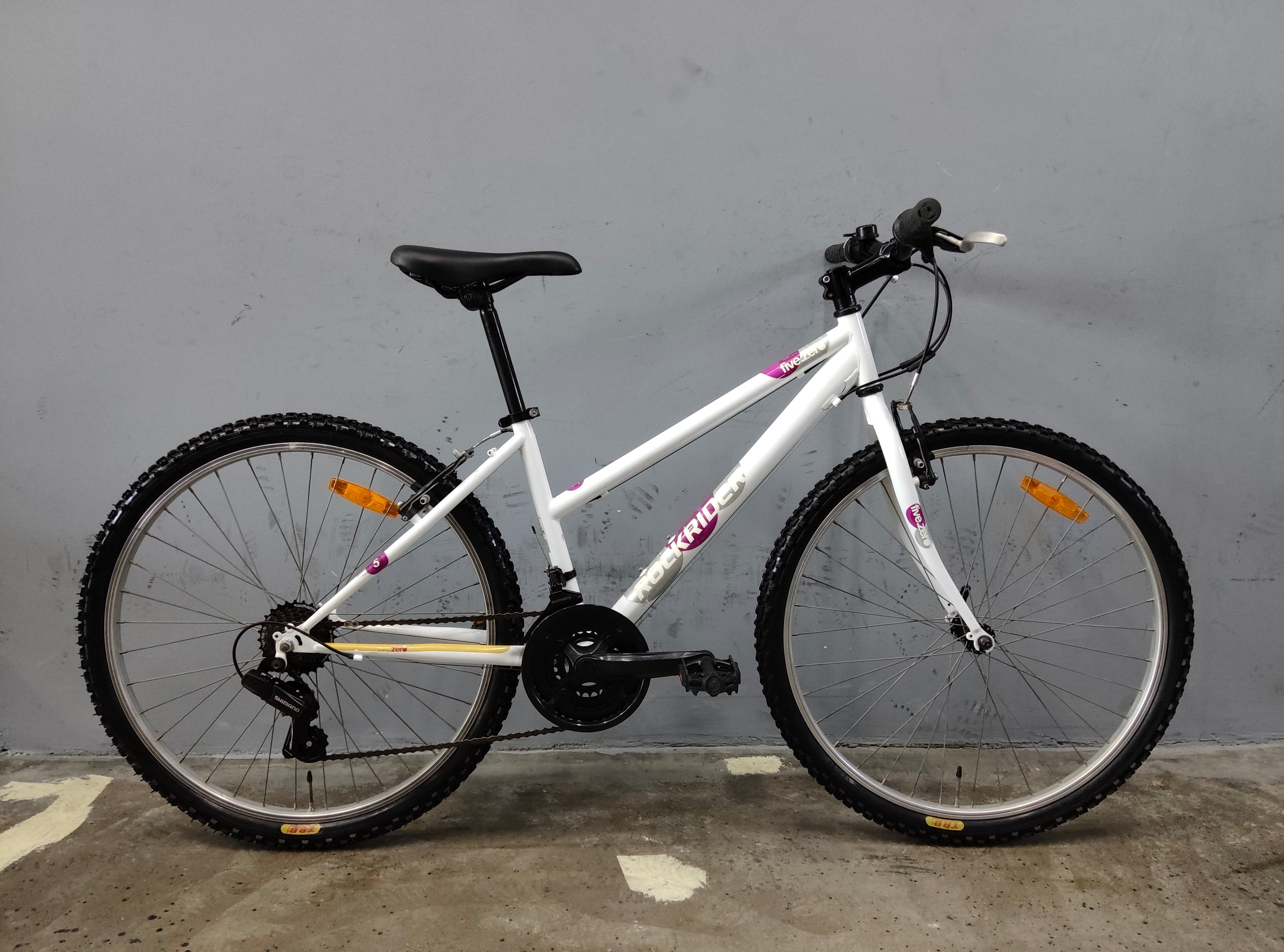 B'twin Rockrider Five Zero Mountain Bike