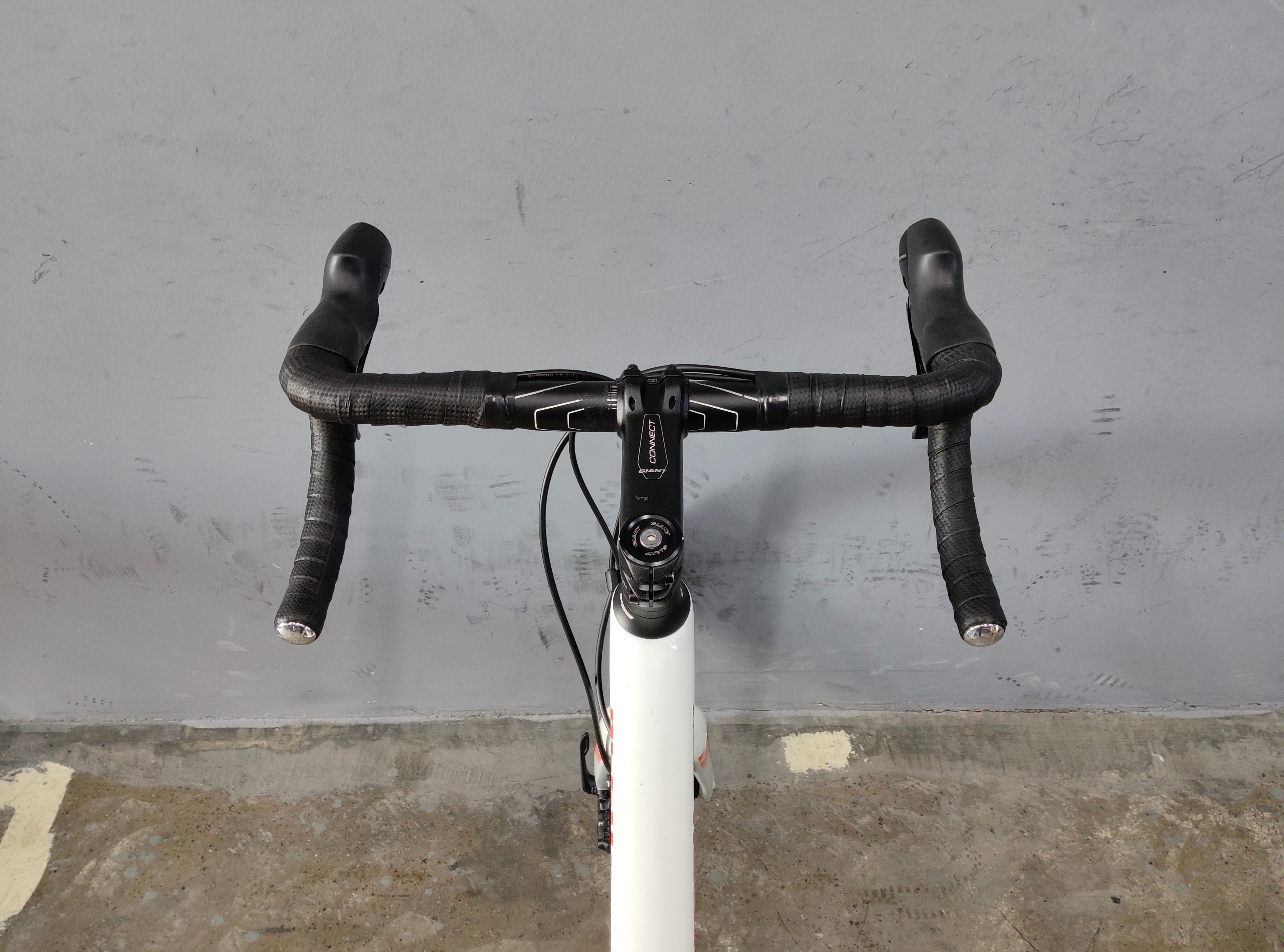 Giant Defy Advanced 3 Road Bike