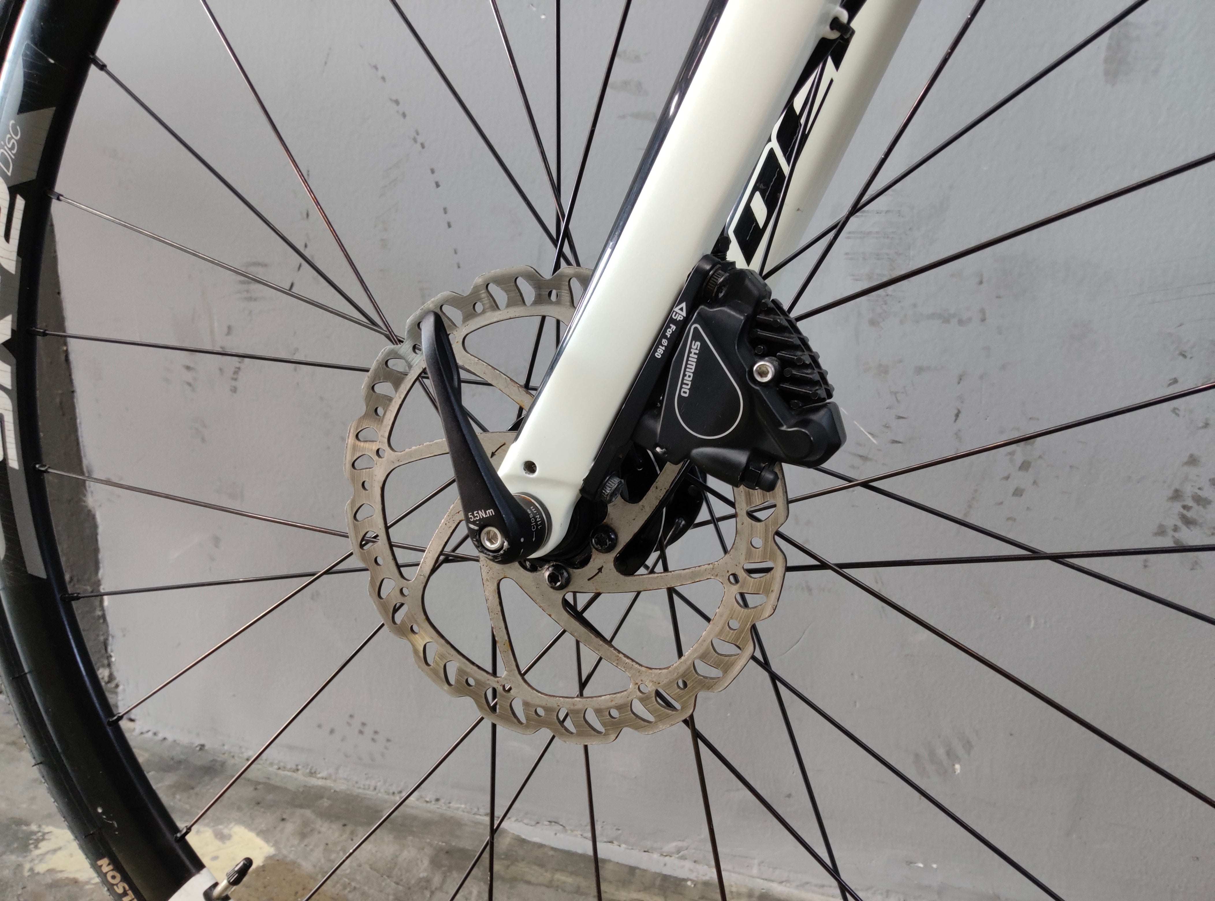 Giant Defy Advanced 3 Road Bike