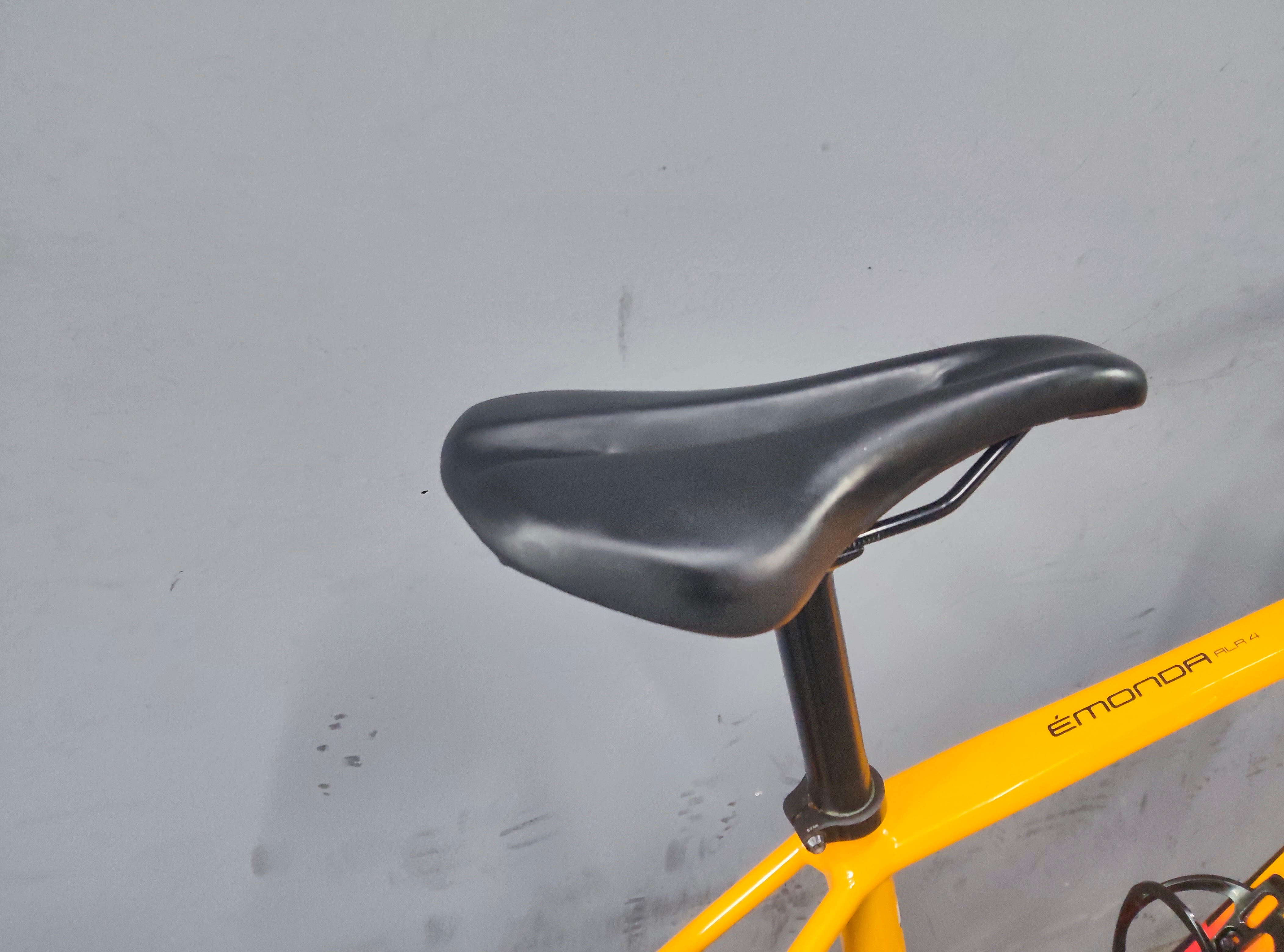 Trek Émonda ALR 4 Disc Road Bike