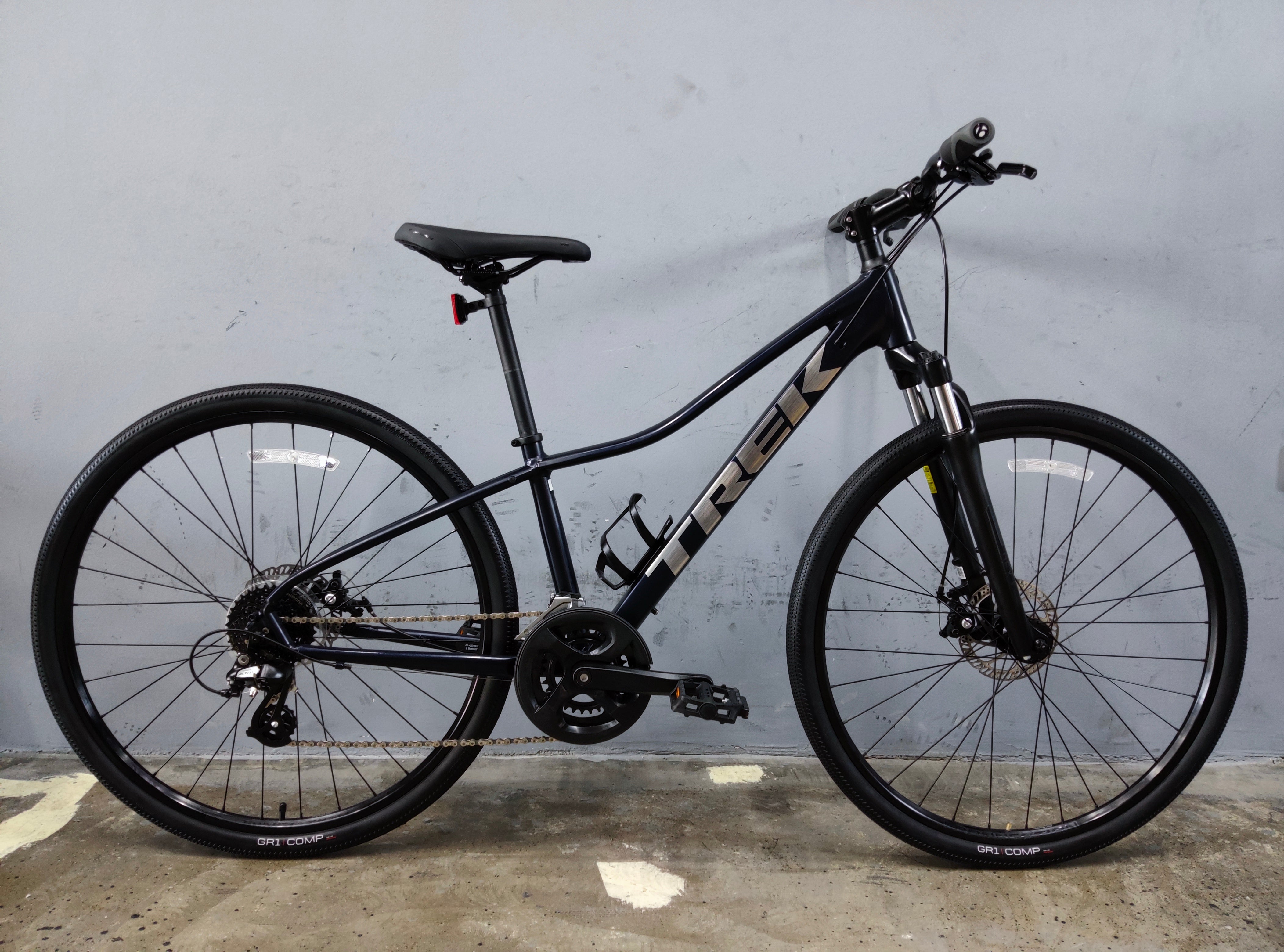 Trek Dual Sport 1 Mountain Bike