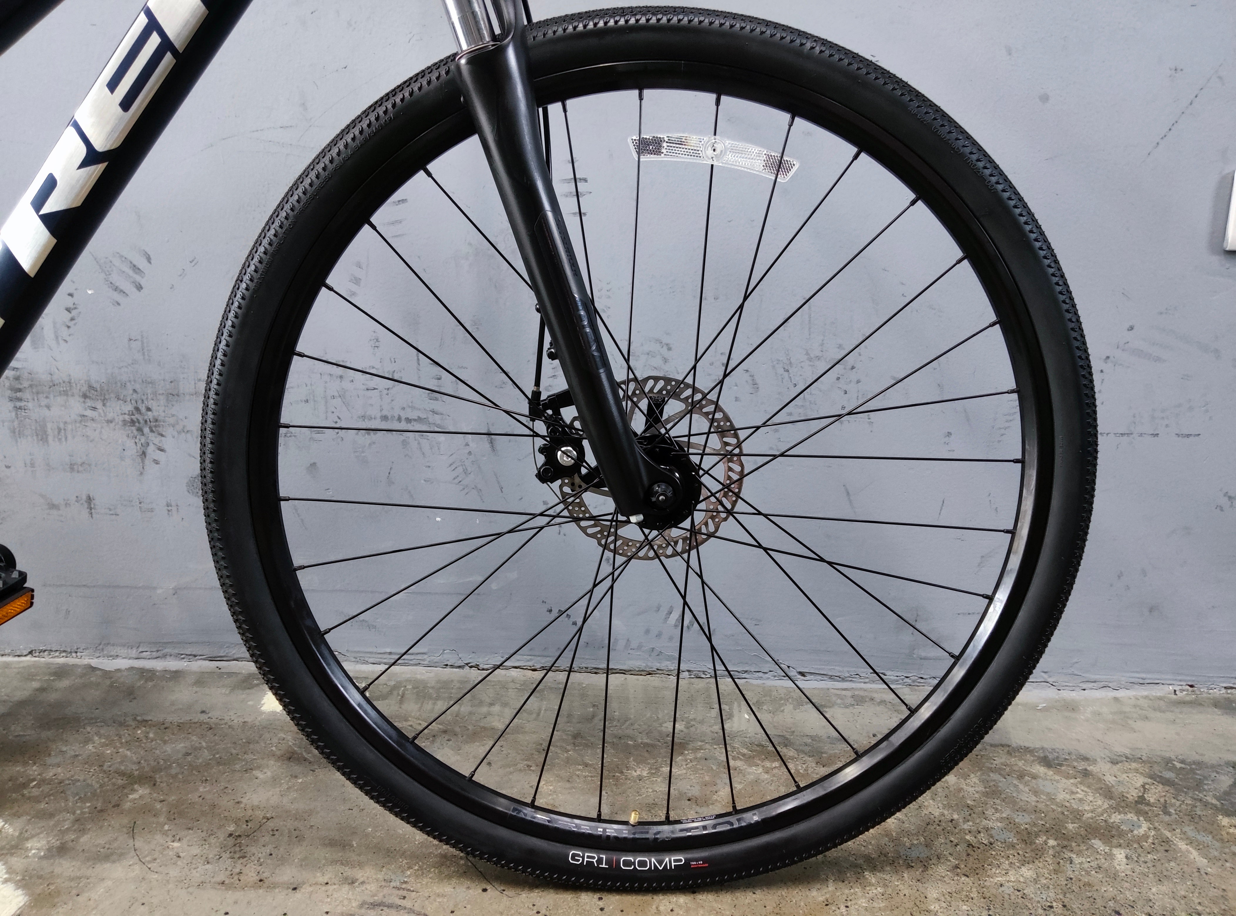 Trek Dual Sport 1 Mountain Bike