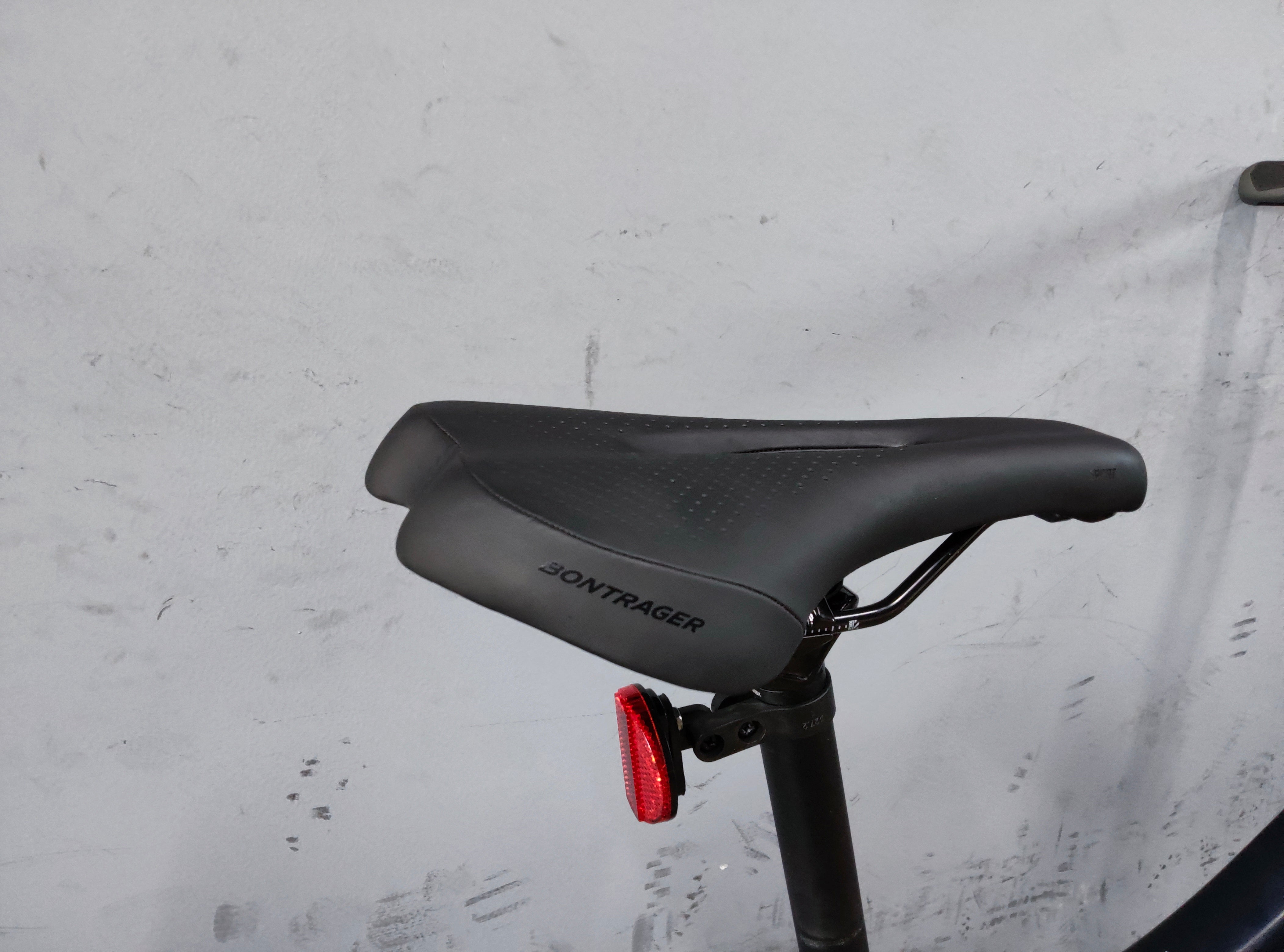 Trek Dual Sport 1 Mountain Bike