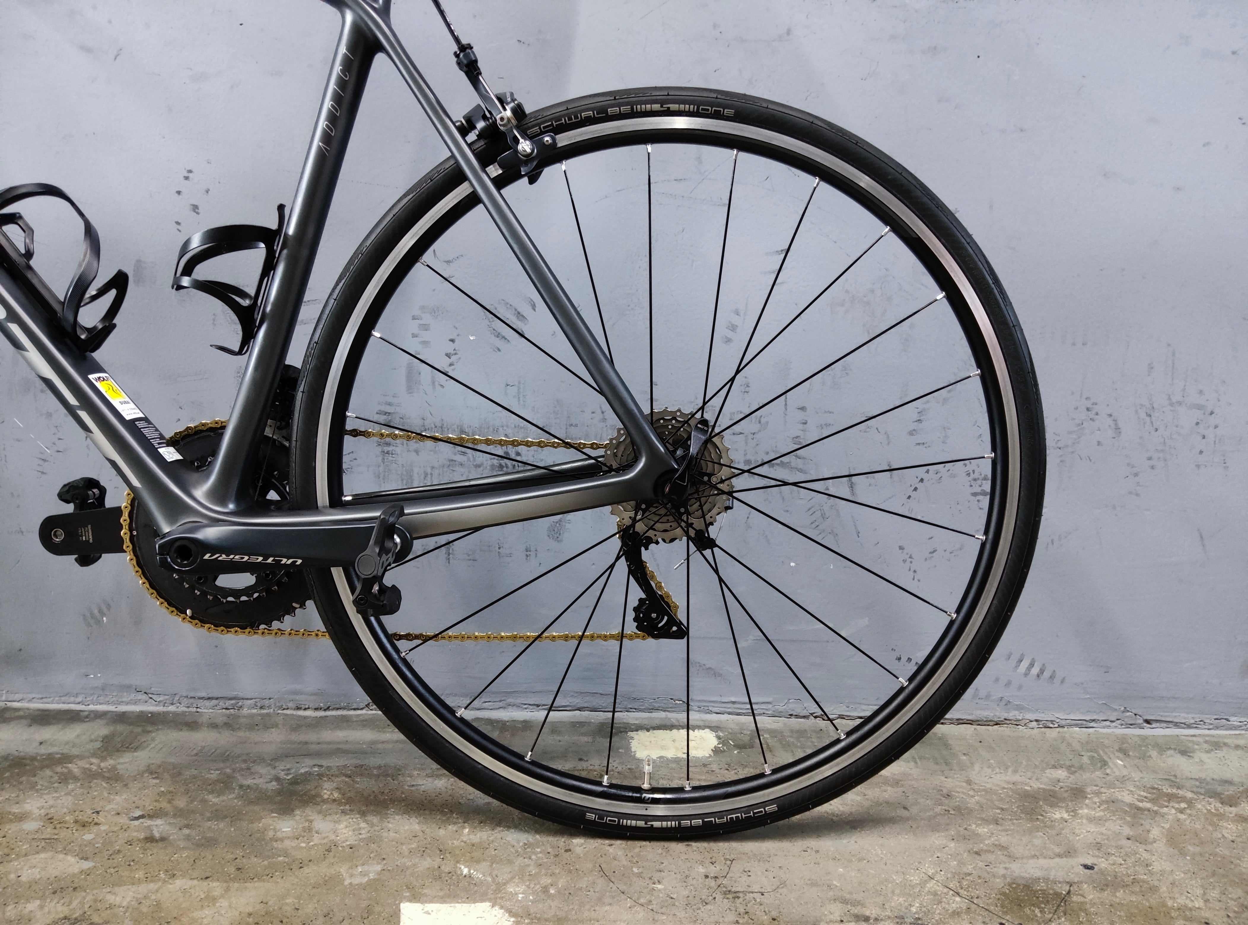 Scott Addict 10 Road Bike