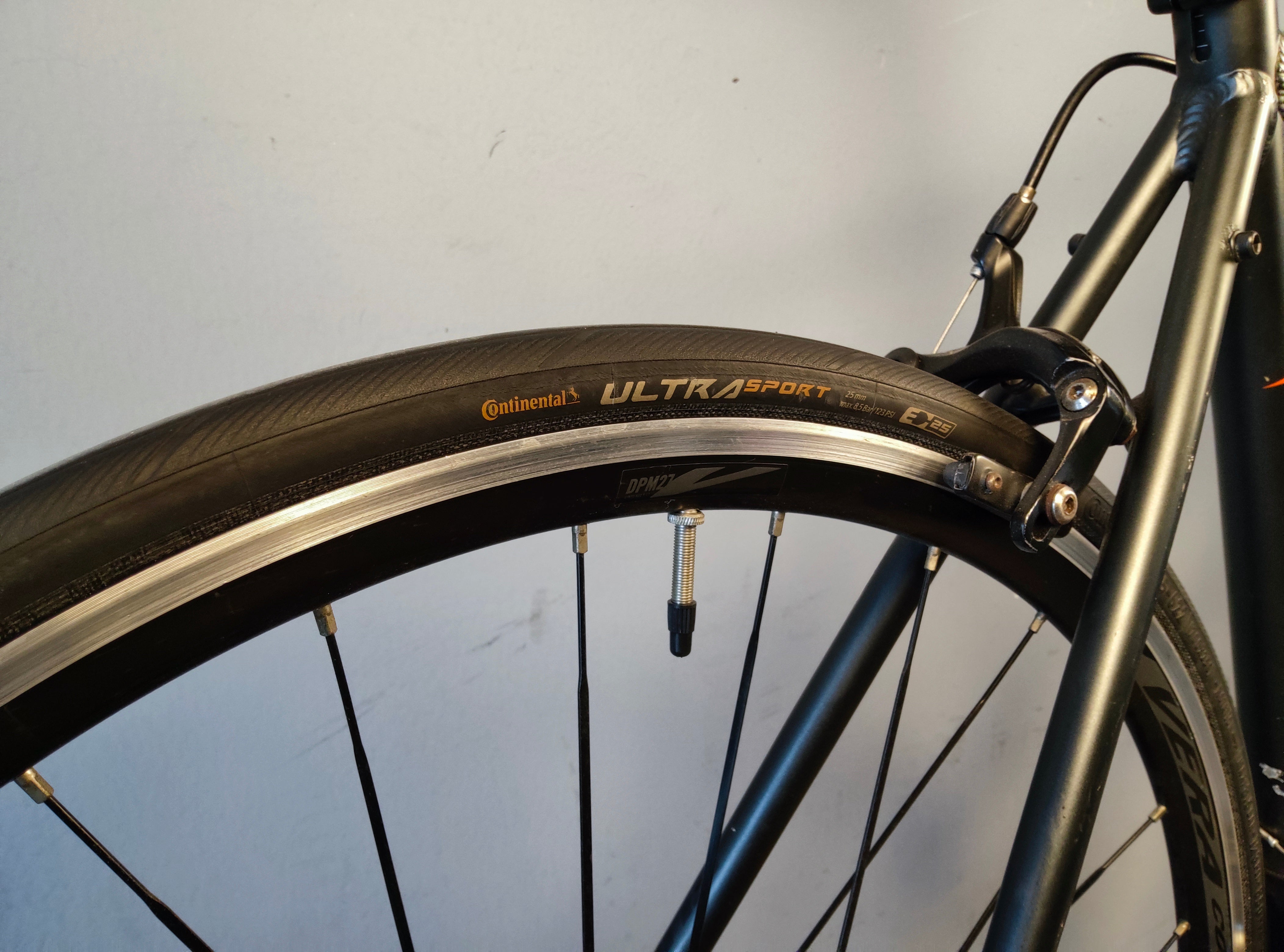 Fuji Sportif 2.1 Road Bike