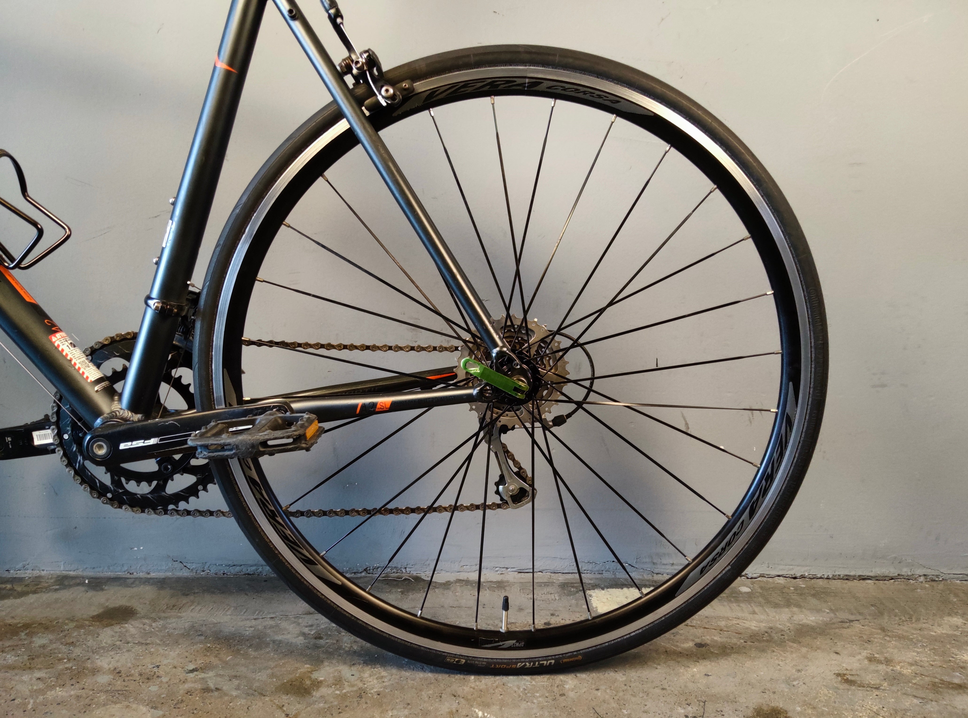 Fuji Sportif 2.1 Road Bike