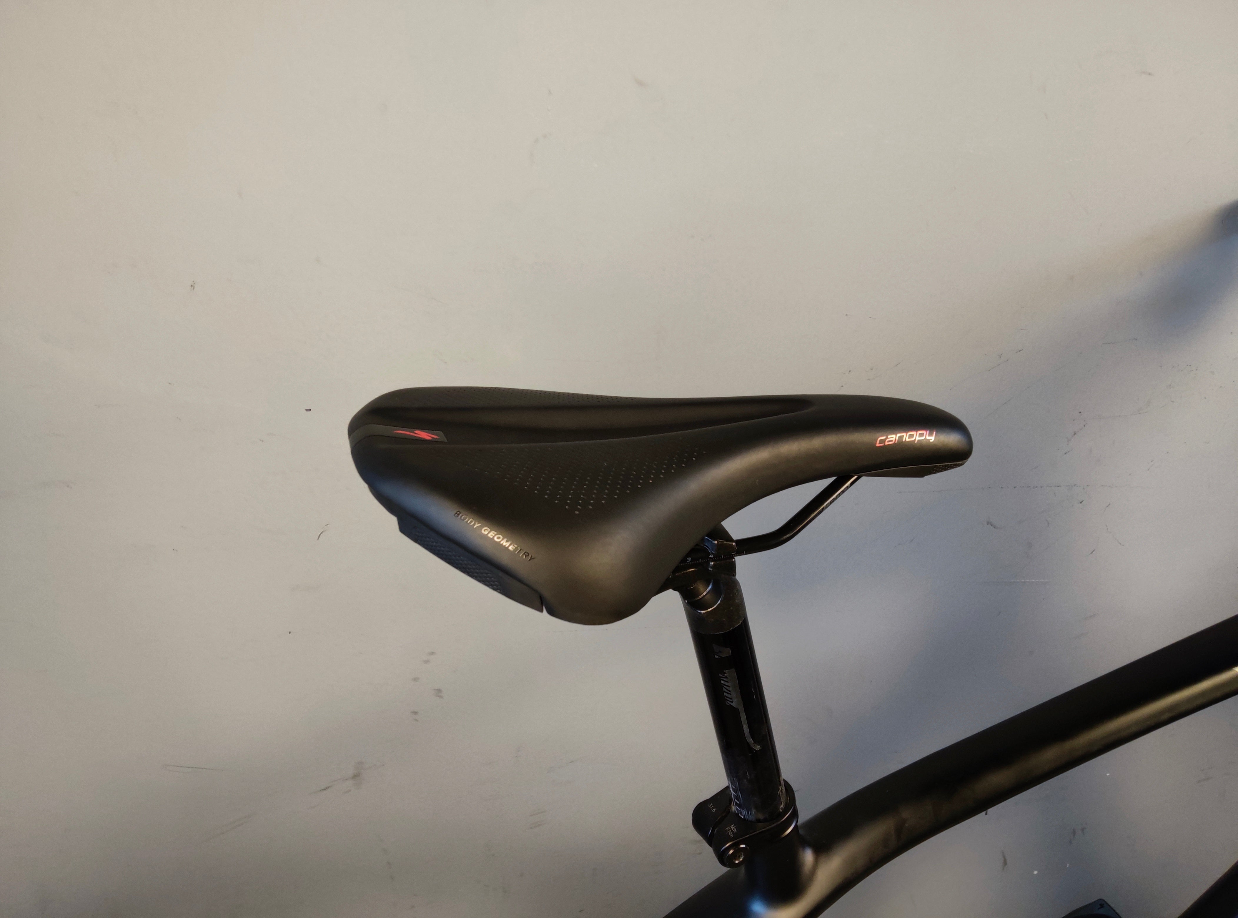 Specialized Sirrus Sport Hybrid Bike