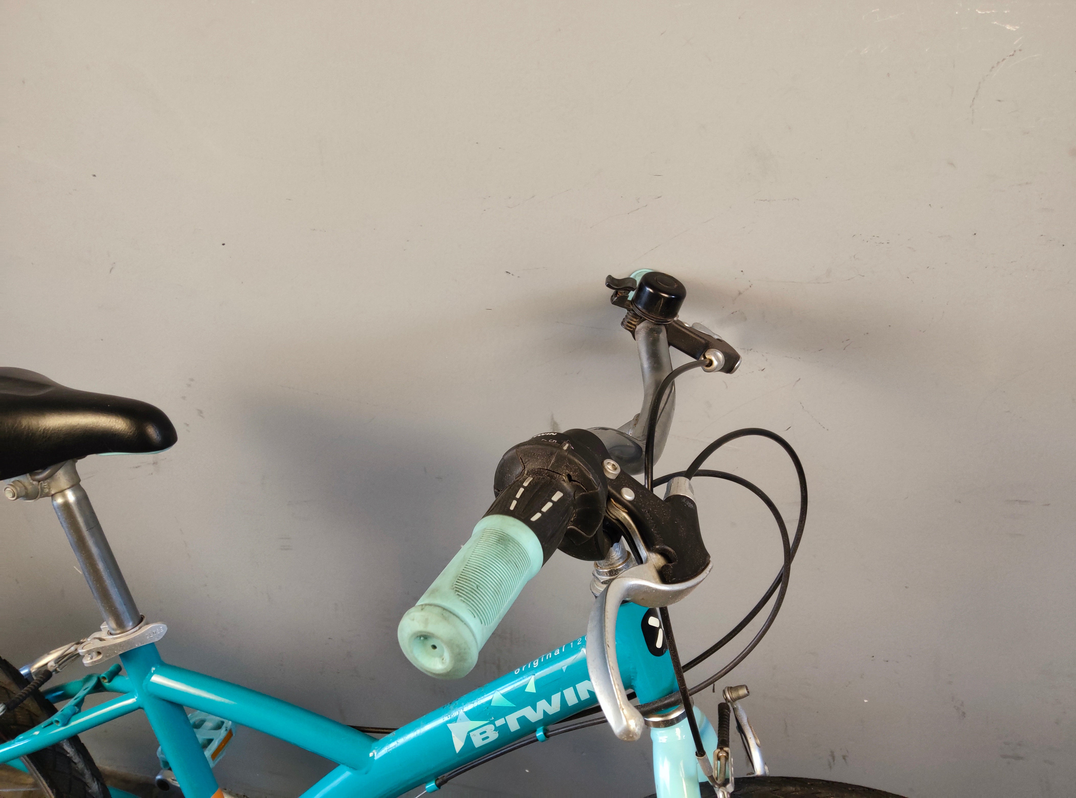 RENT B'twin Original 120 kids Bike