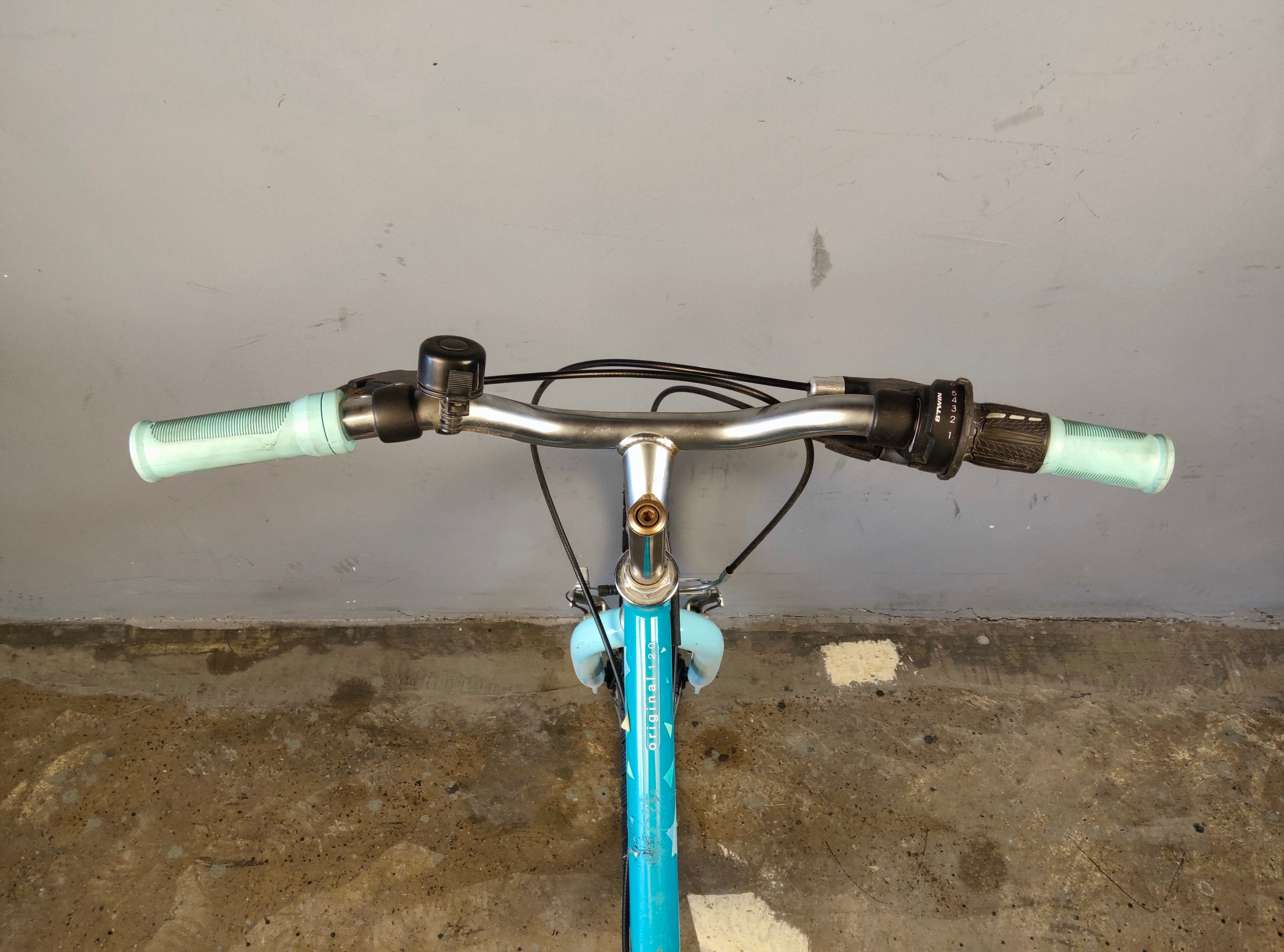 RENT B'twin Original 120 kids Bike