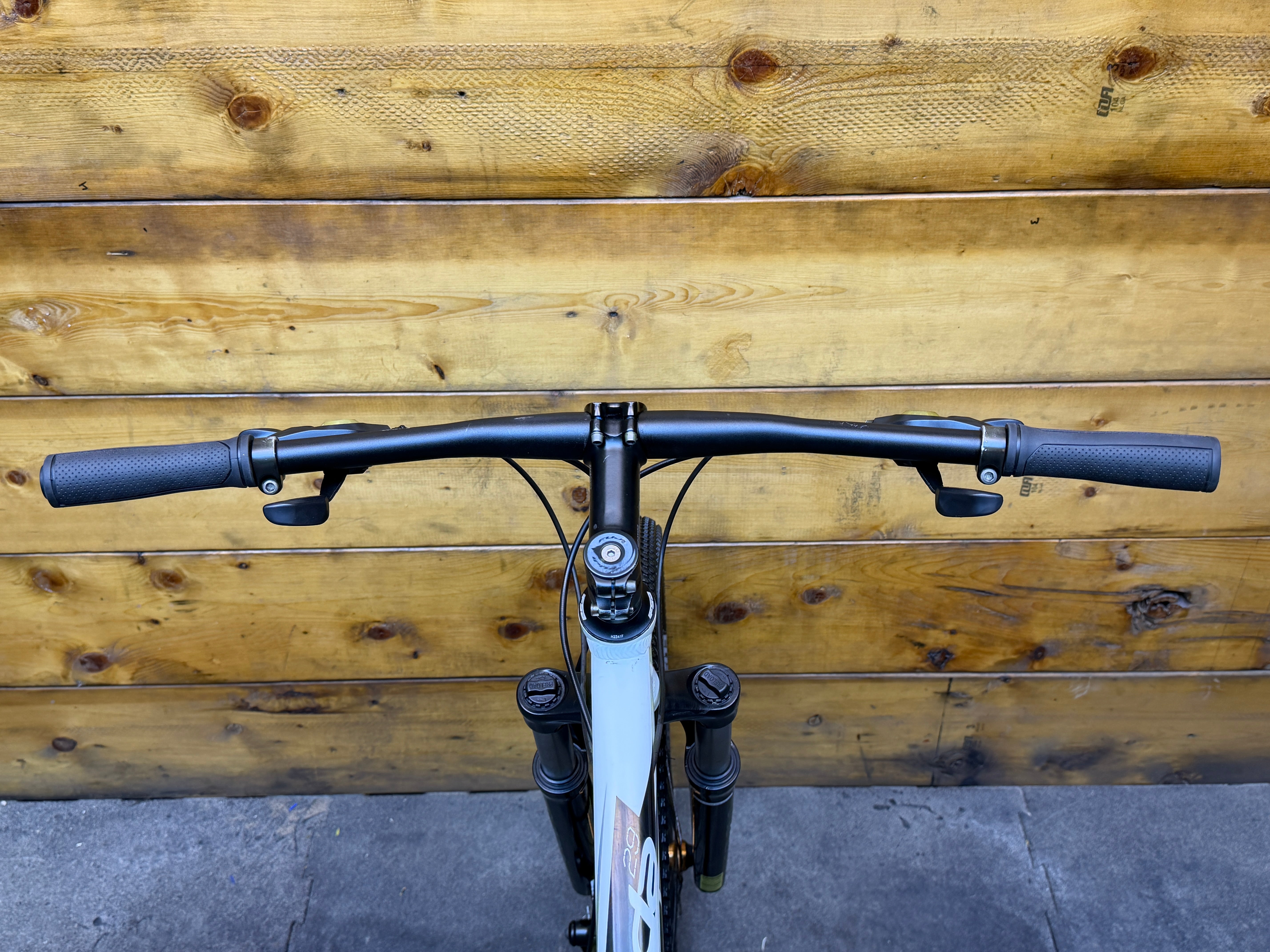 Fuji Nevada 1.7 Mountain Bike