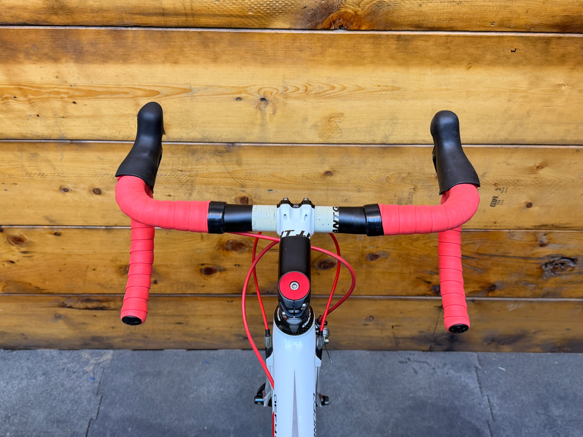 Giant Defy Advanced 1 Road Bike