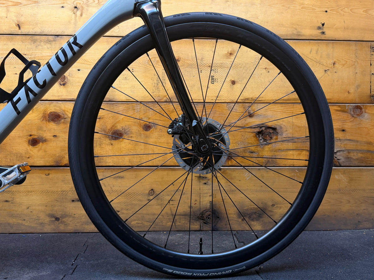 Factor Vista Road bike