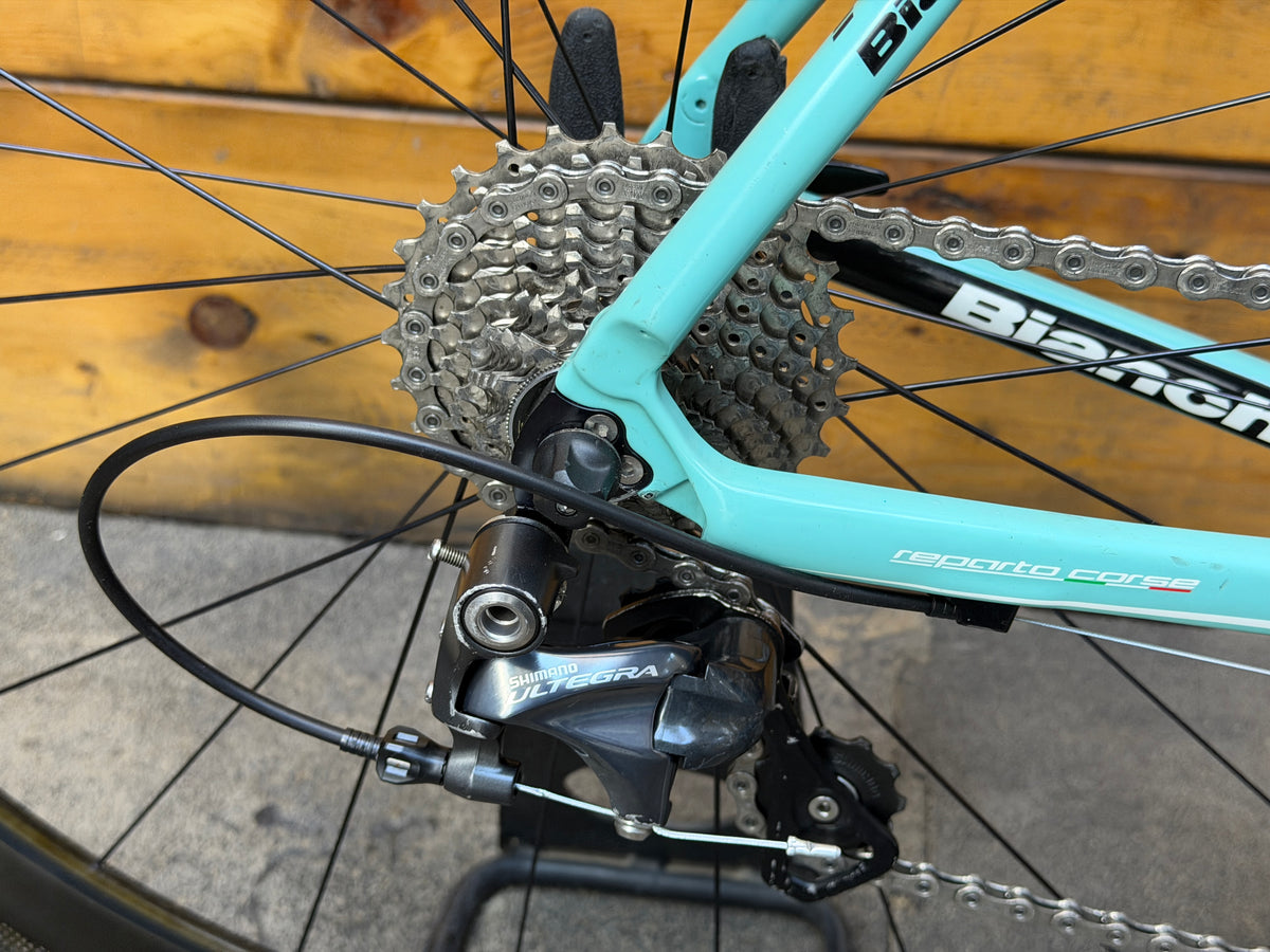 Bianchi Infinito CV Road Bike