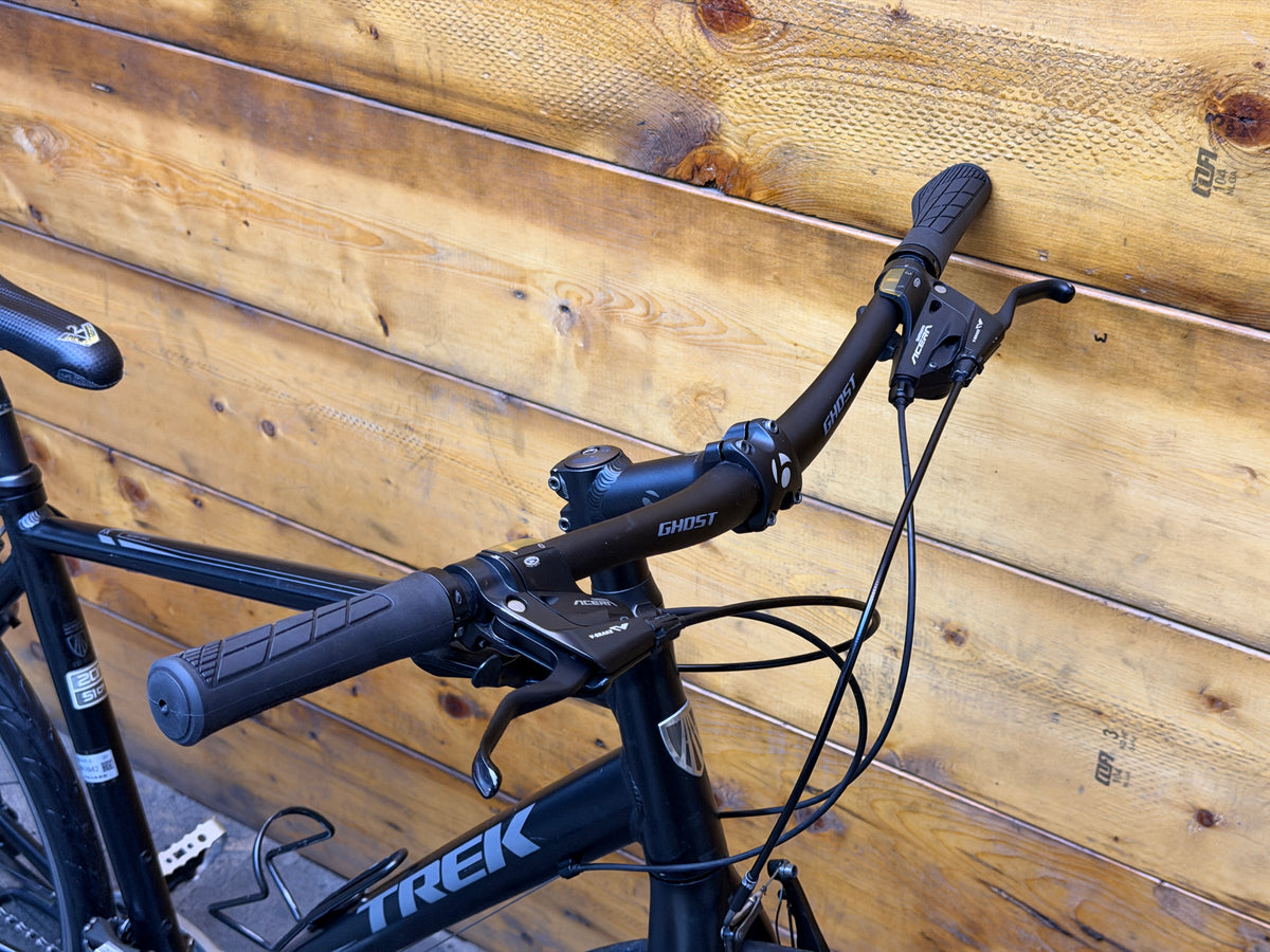 Trek Fx 7.4 Hybrid Bike