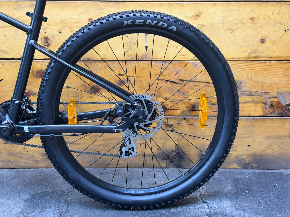 Giant Talon 4 Mountain Bike