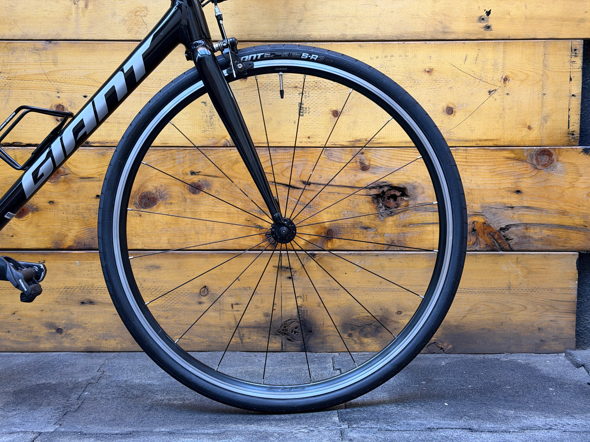 Giant Contend Road Bike