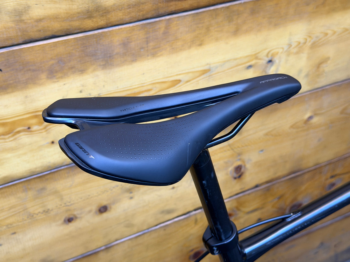 Giant Contend Road Bike