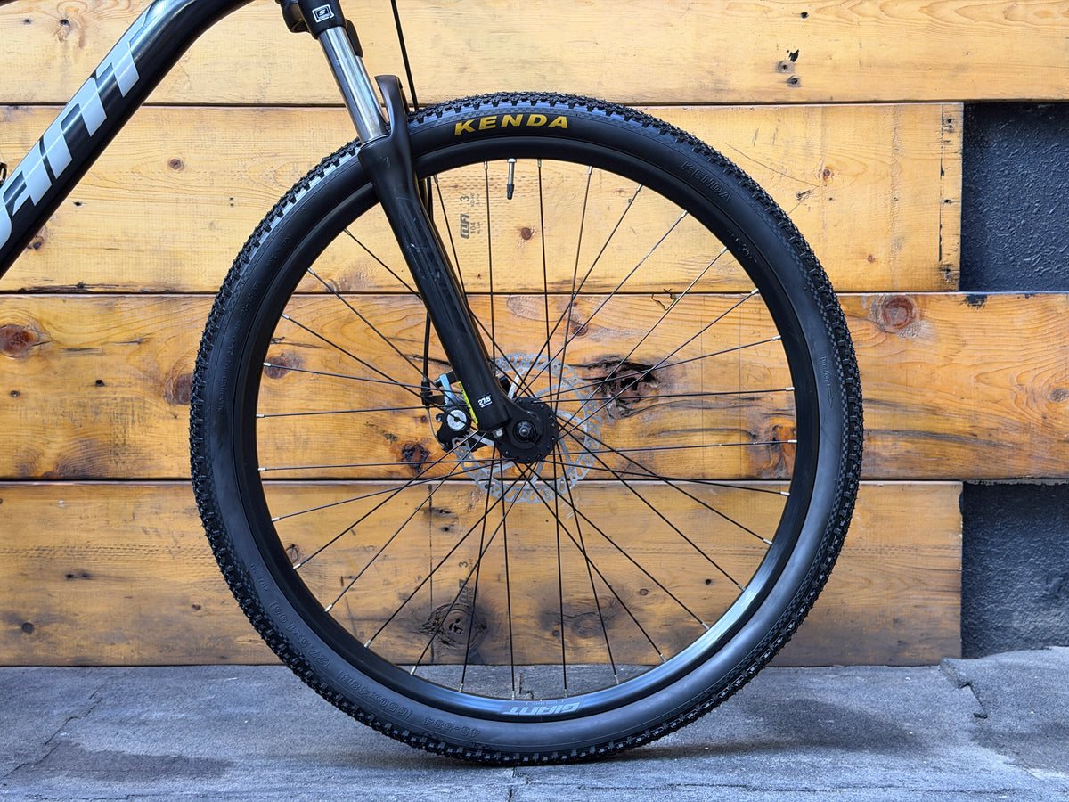 Giant Talon 4 Mountain Bike