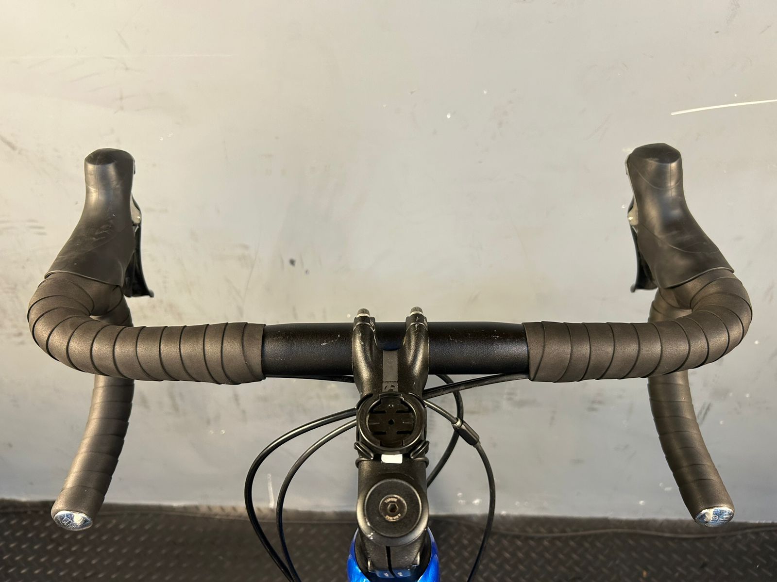 RENT Trek Domane AL3 Road Bike