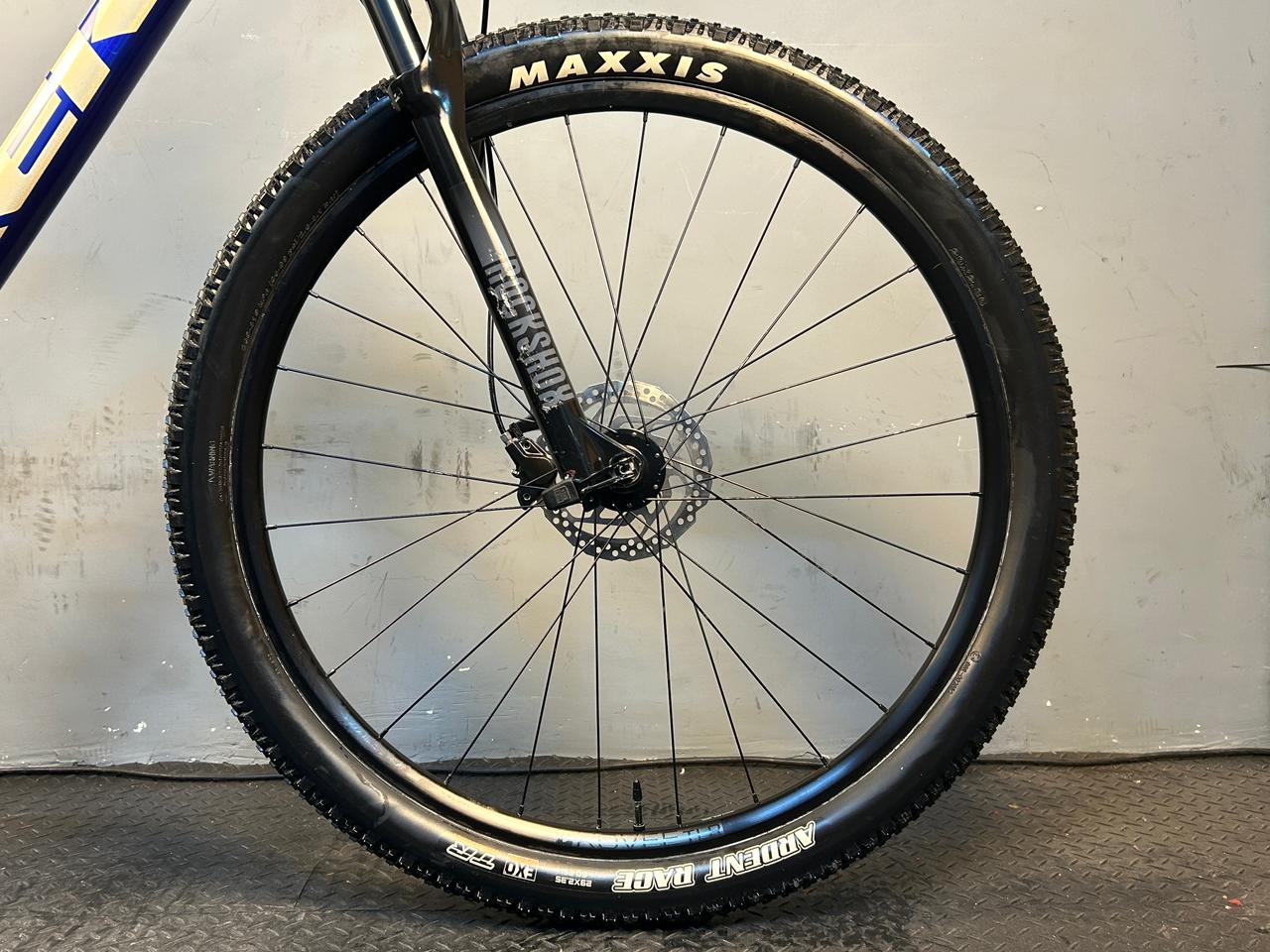 Trek Xcaliber 8 Mountain Bike