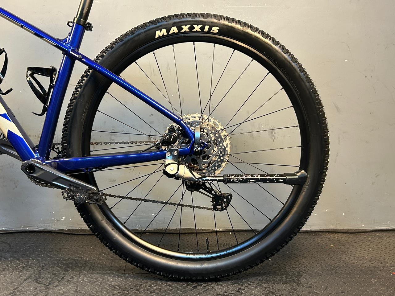 Trek Xcaliber 8 Mountain Bike