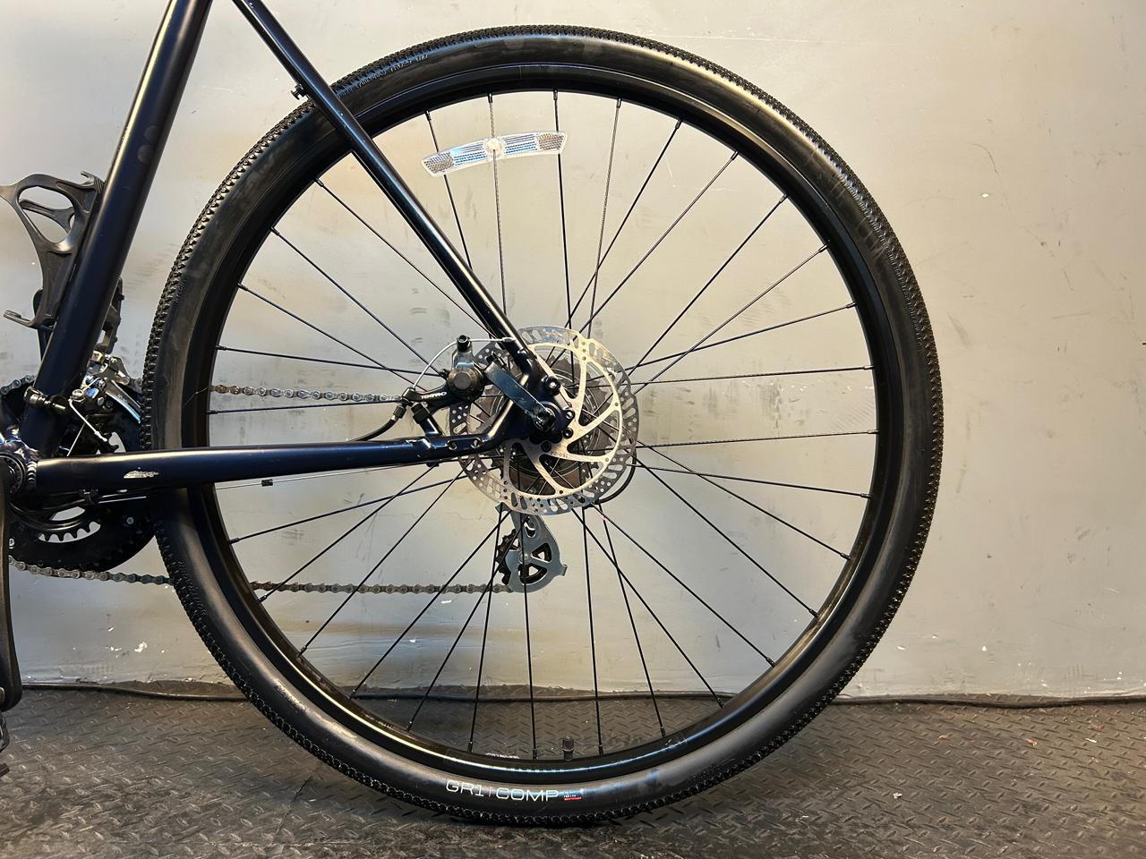 Trek Dual Sport 1 Hybrid Bike