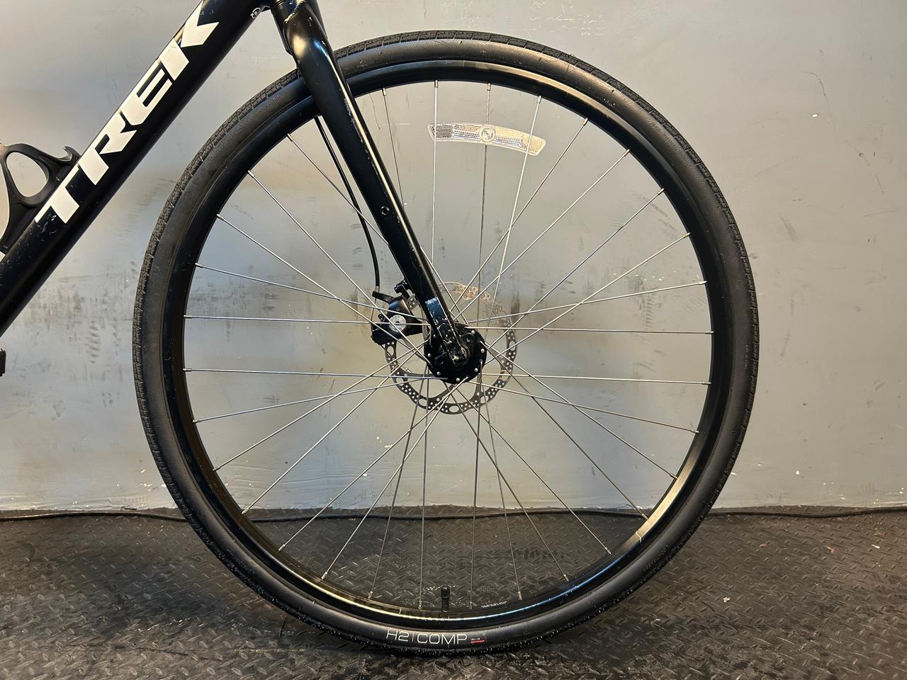 RENT Trek FX1 Hybrid Bike