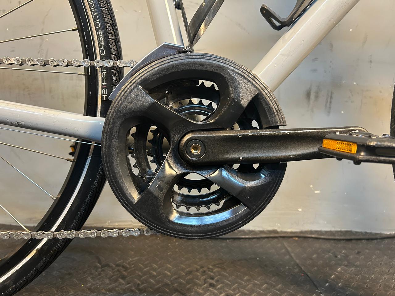 Trek FX2 Hybrid Bike