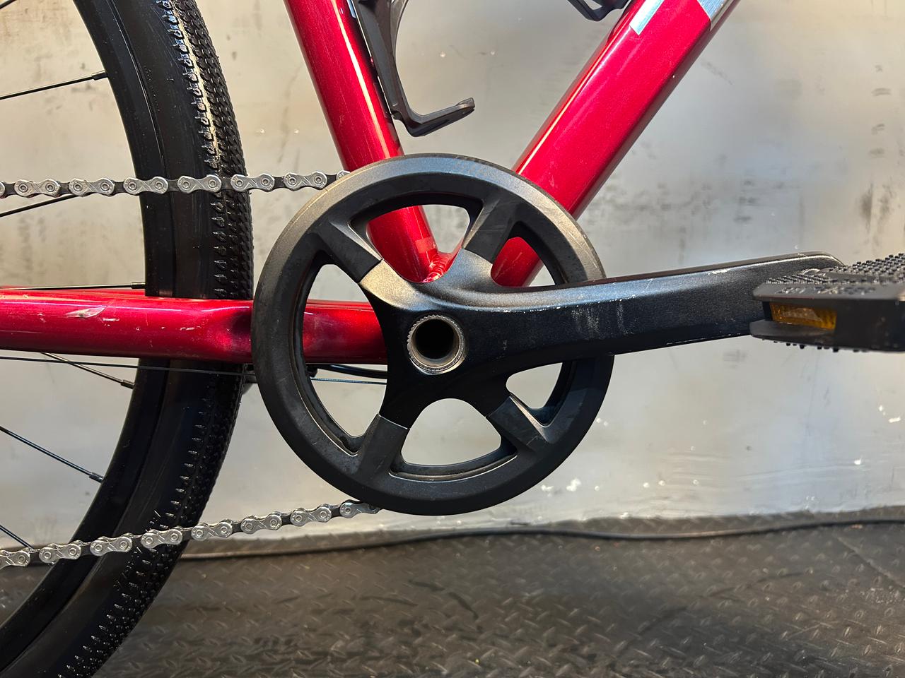 Trek Dual Sport 3 Hybrid Bike