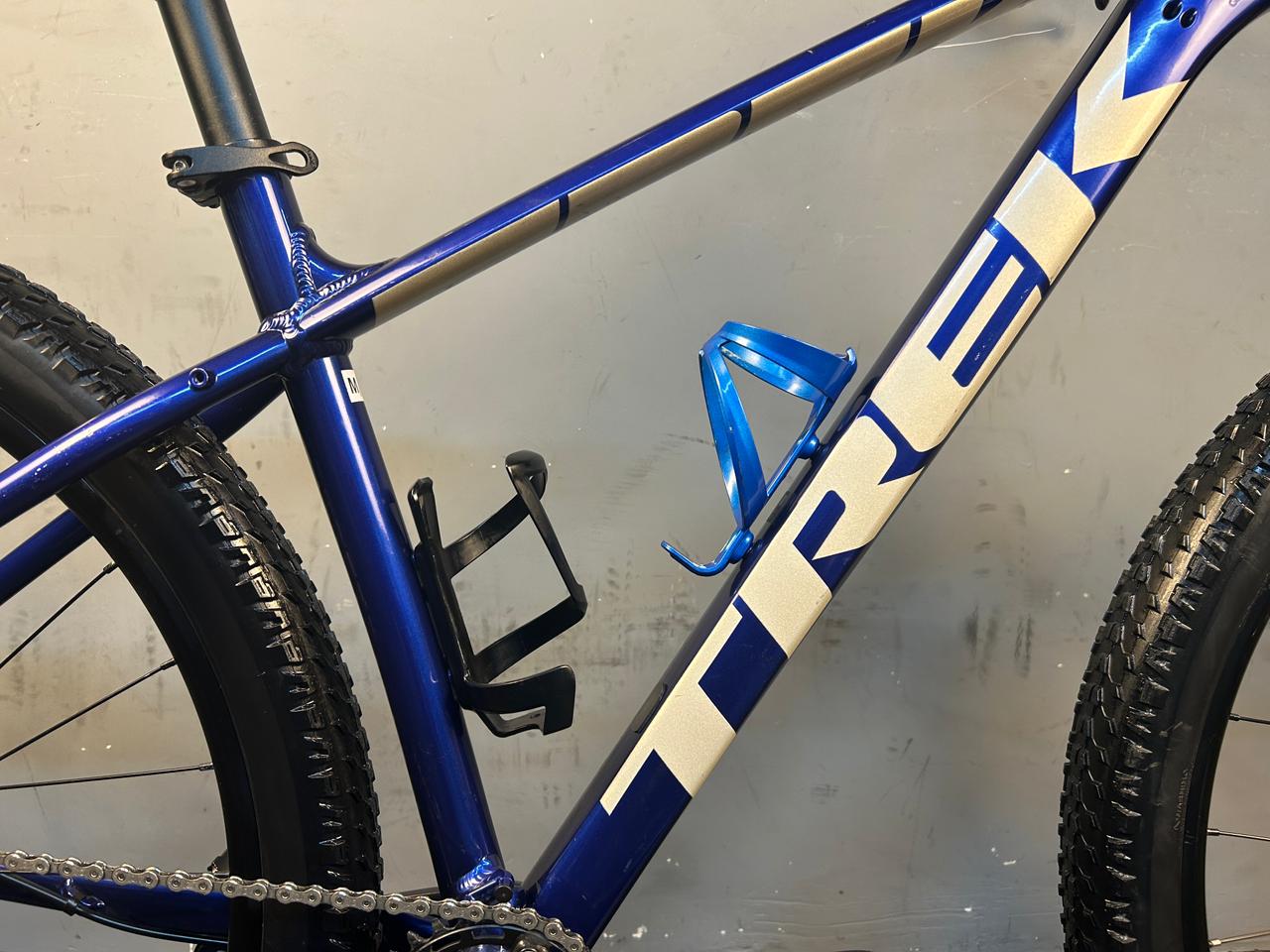 Trek Xcaliber 8 Mountain Bike