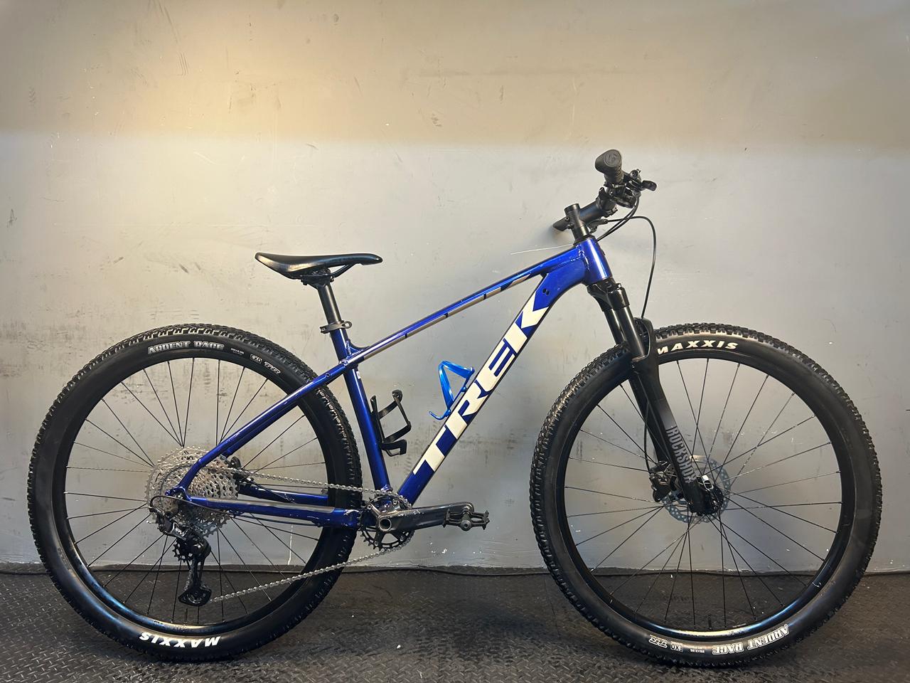 Trek Xcaliber 8 Mountain Bike