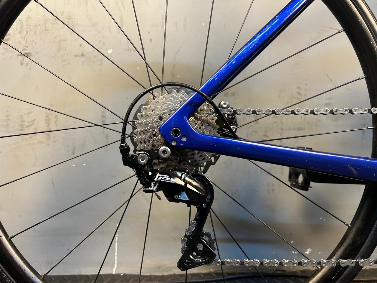 RENT Trek Emonda SL5 Road Bike