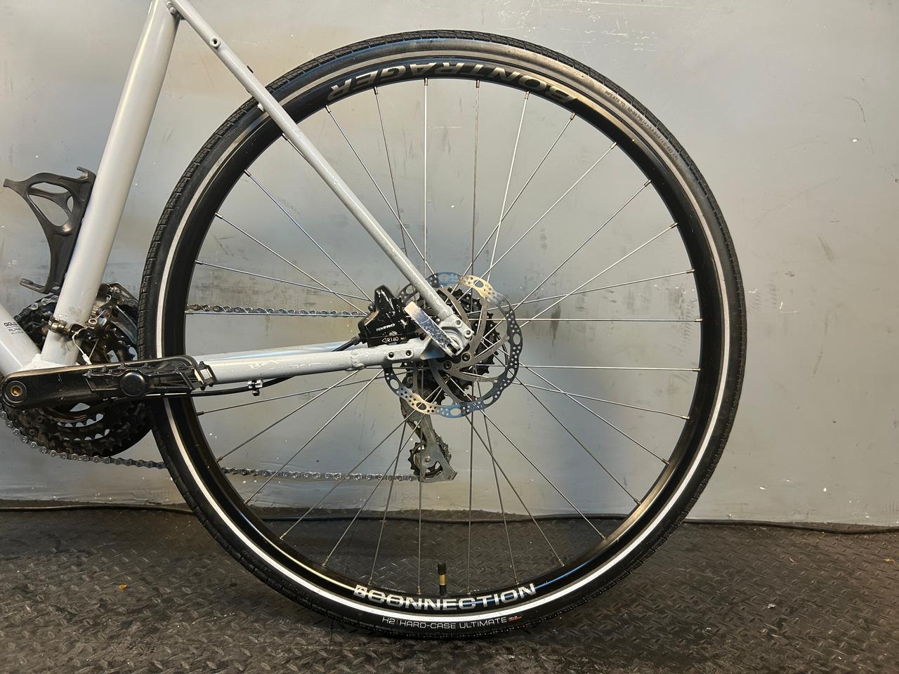 RENT Trek FX2 Hybrid Bike