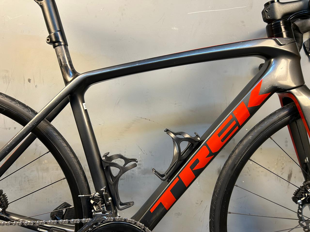 RENT Trek Emonda SL5 Road Bike