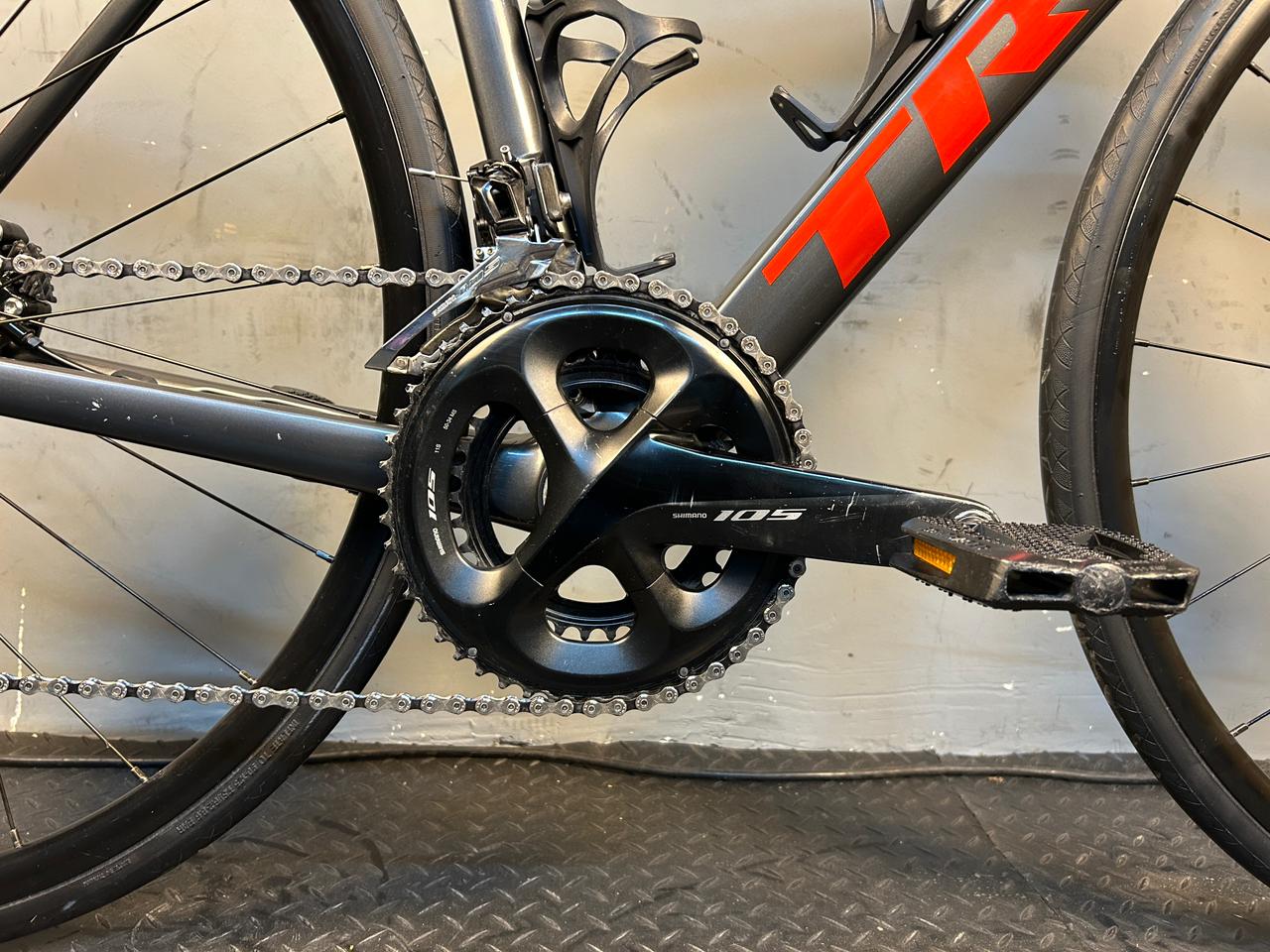 RENT Trek Emonda SL5 Road Bike