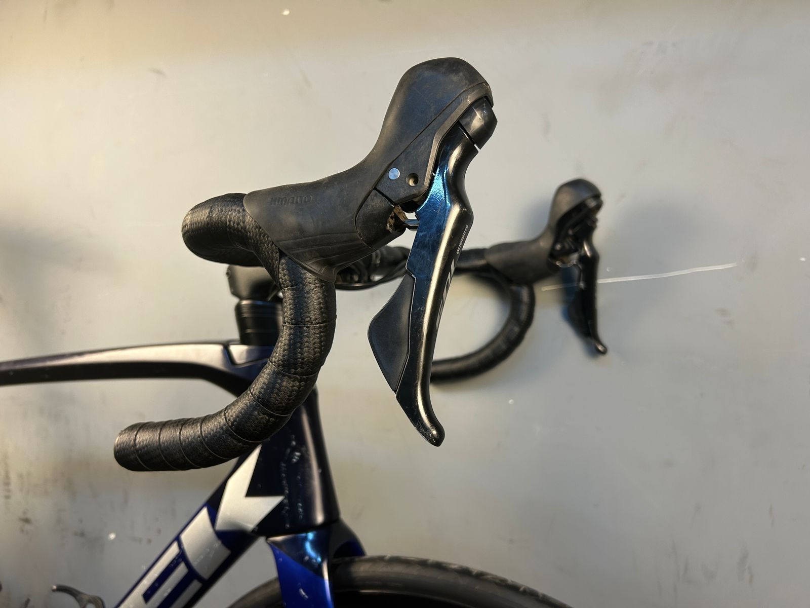 RENT Trek Emonda SL5 Road Bike
