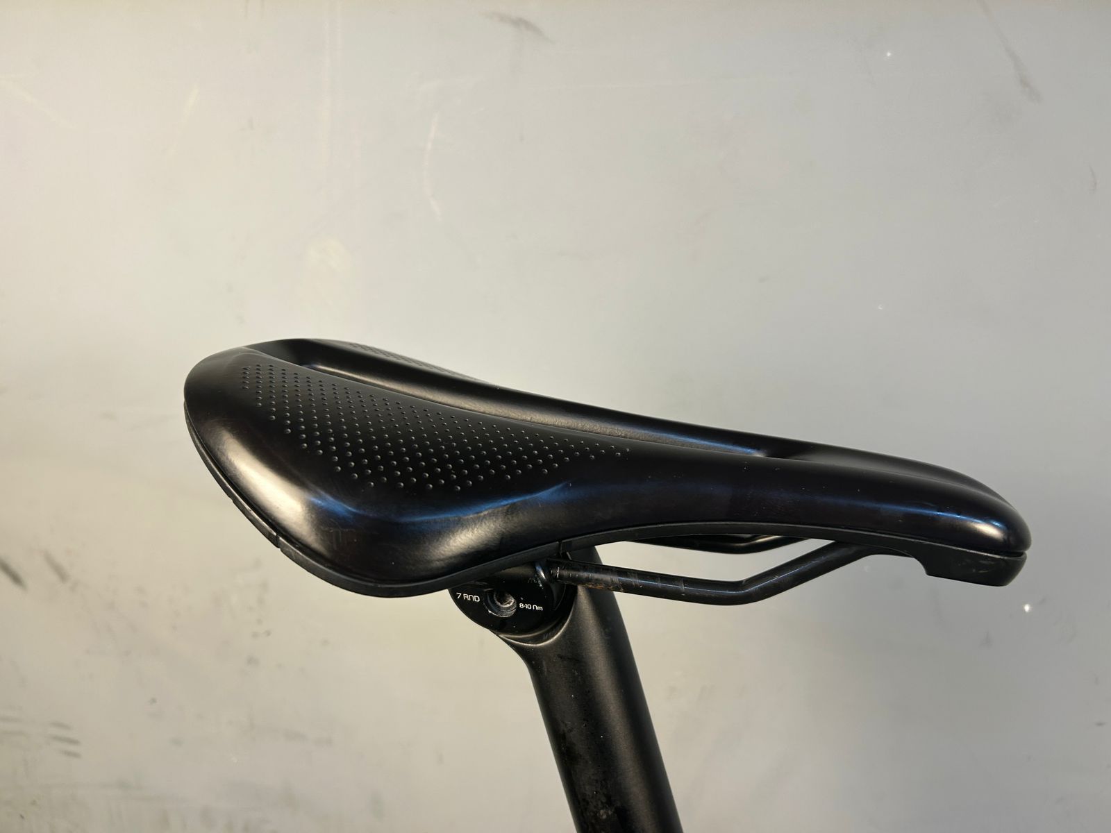 RENT Trek Emonda SL5 Road Bike