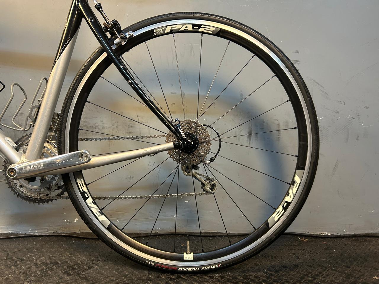 RENT Giant SCR 2 Road Bike