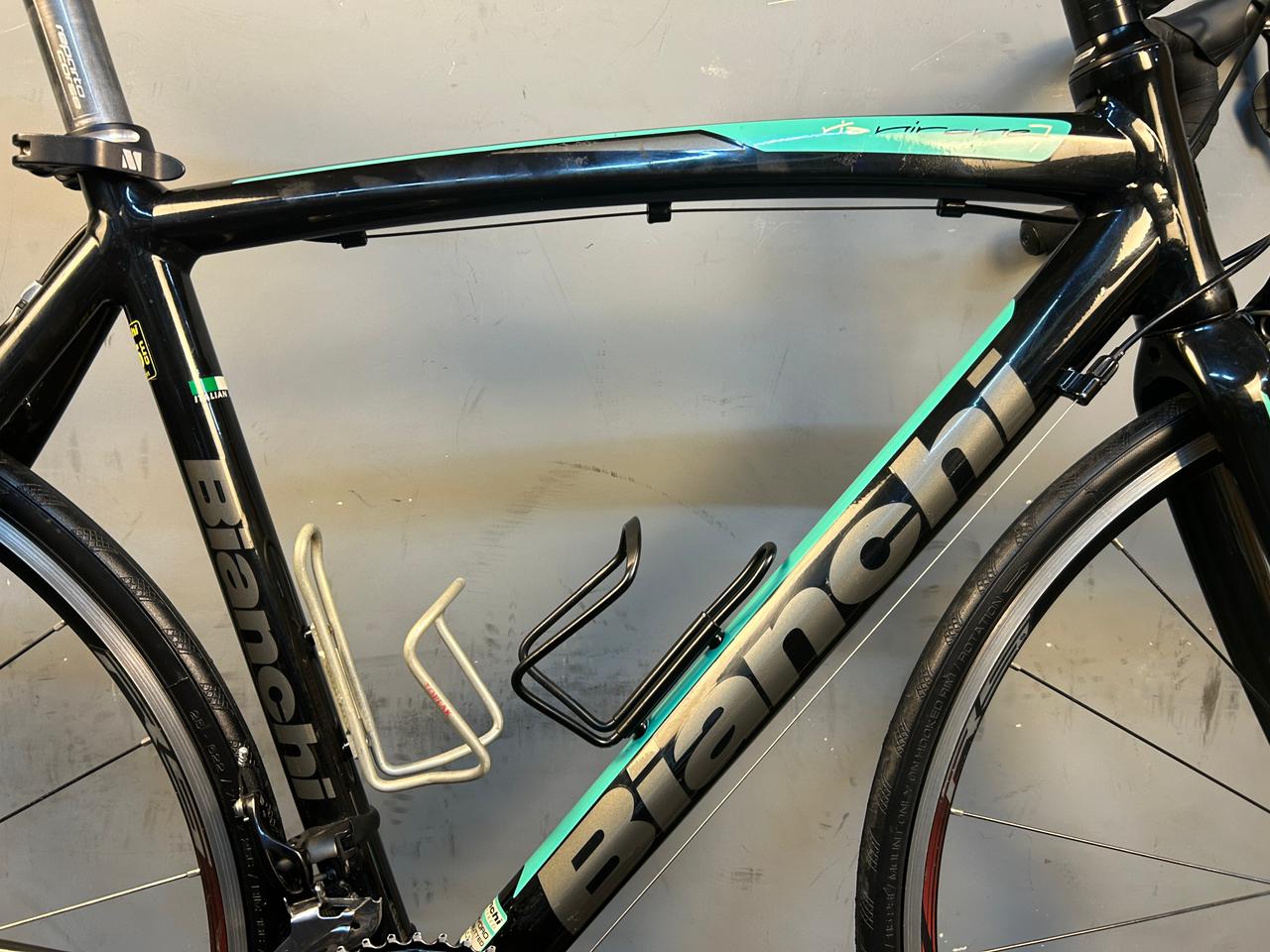 RENT Bianchi Via Nirone 7 Road Bike