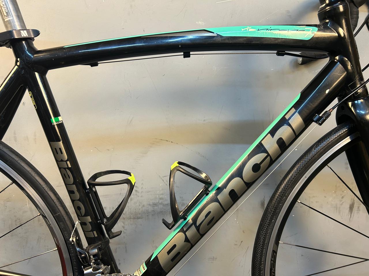 RENT Bianchi Via Nirone 7 Road Bike
