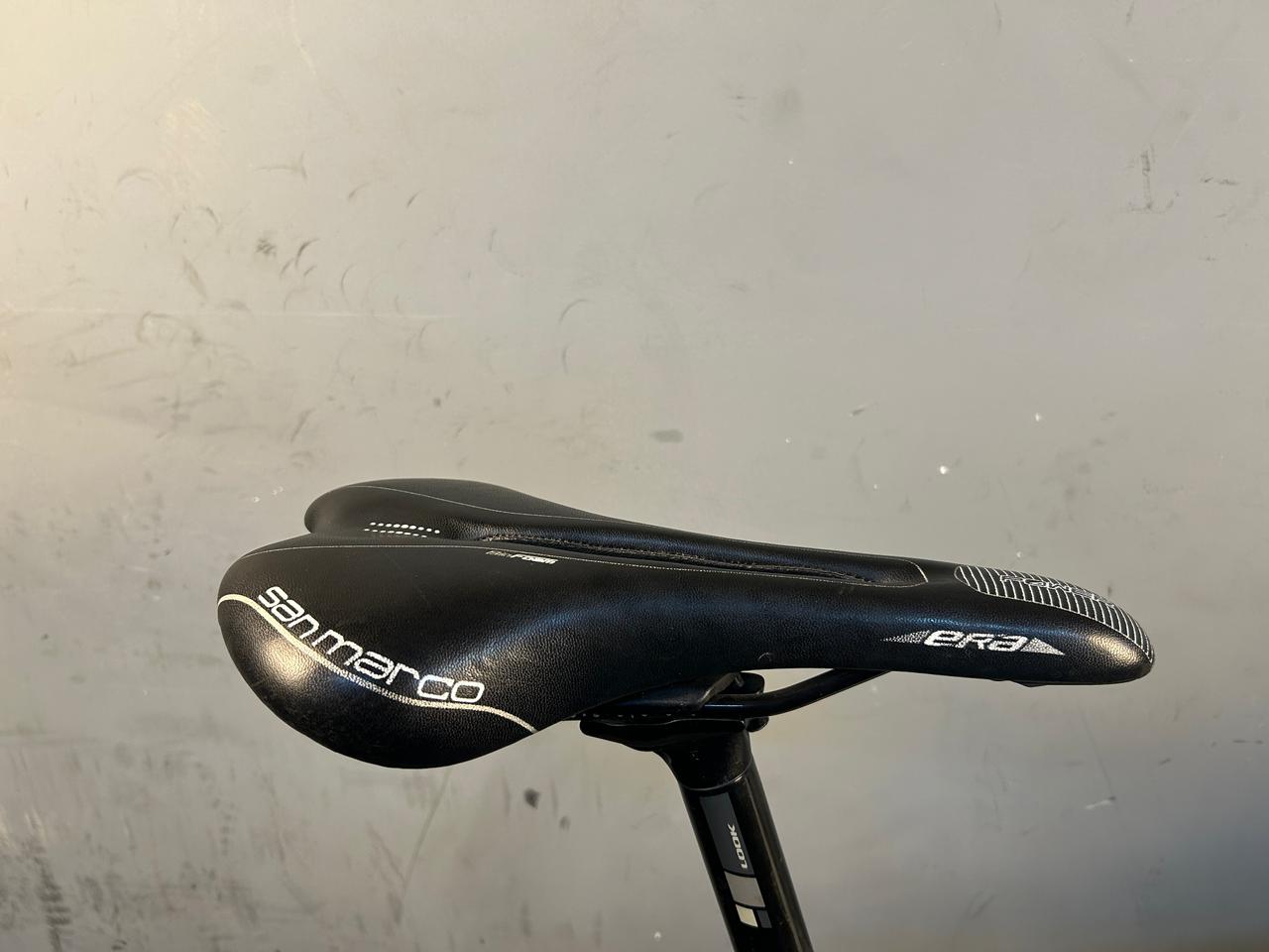 RENT Look 765 Optimum Road Bike