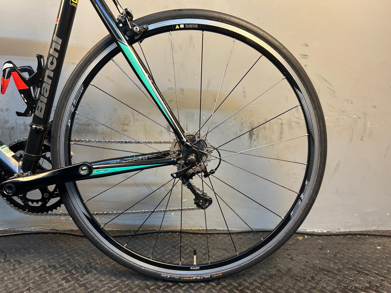 RENT Bianchi Via Nirone 7 Road Bike
