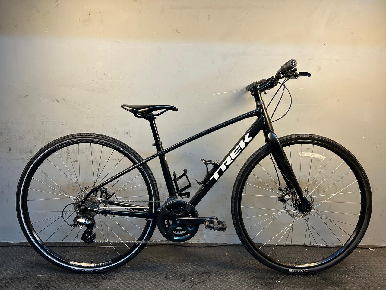RENT Trek FX1 Hybrid Bike
